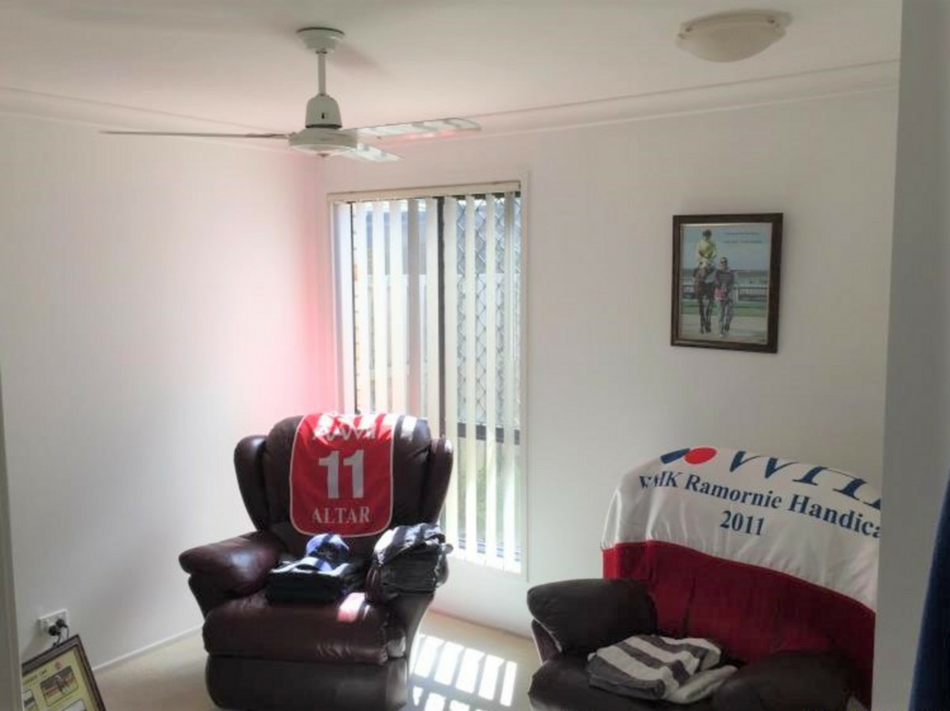 40 Village Way, BRACKEN RIDGE