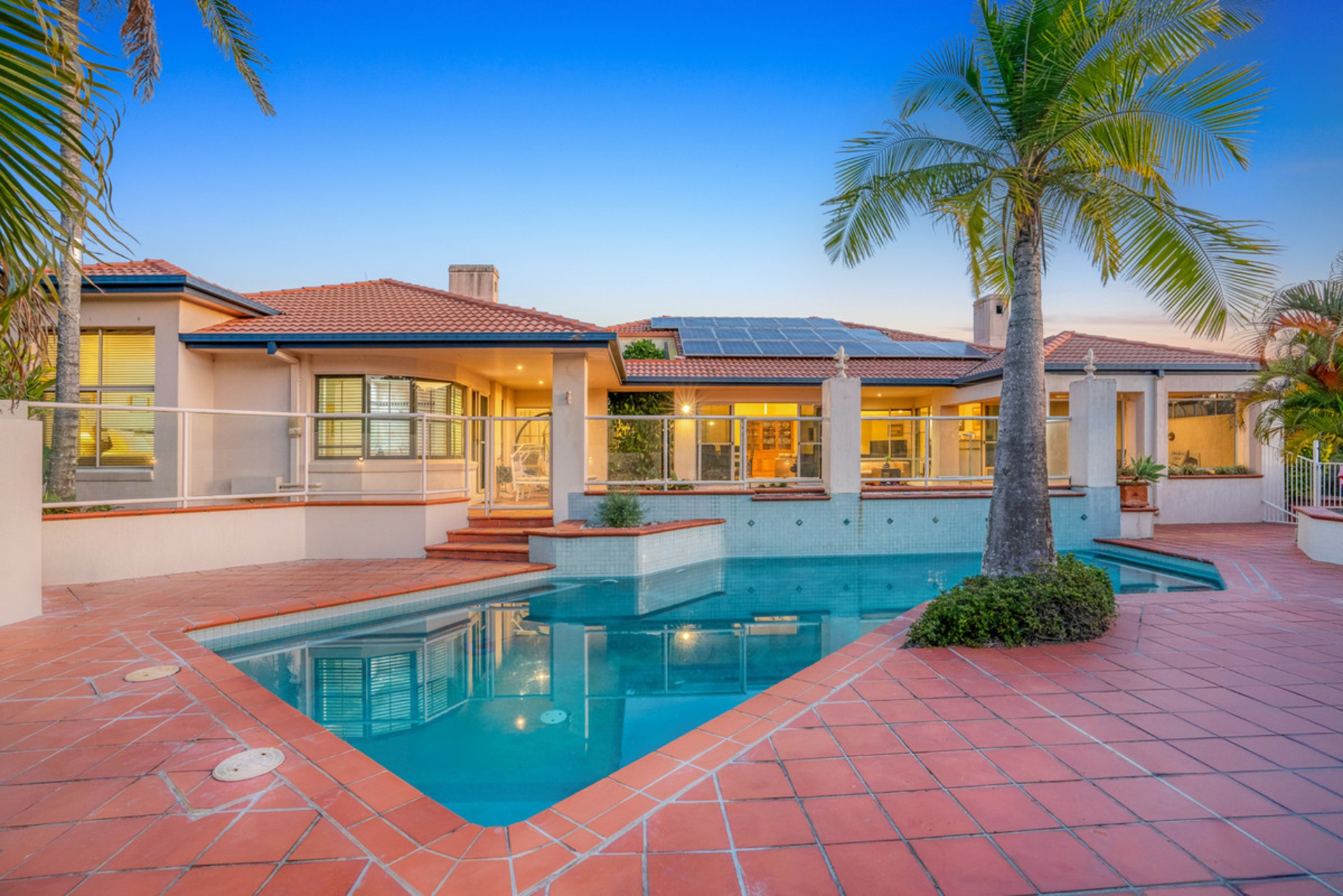 7 Nosworthy Close, CHERMSIDE WEST