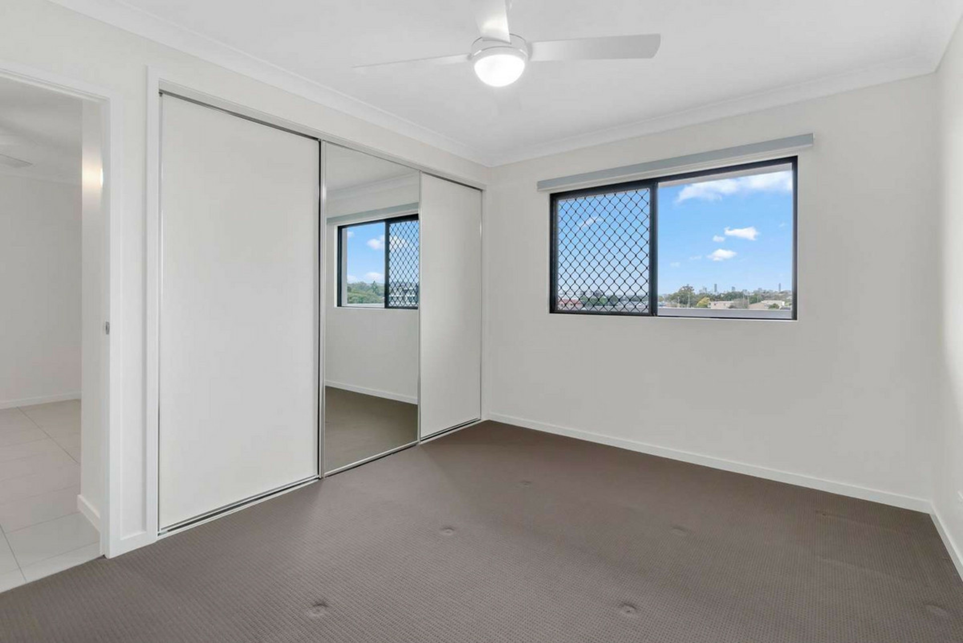 27/11 View Street, CHERMSIDE