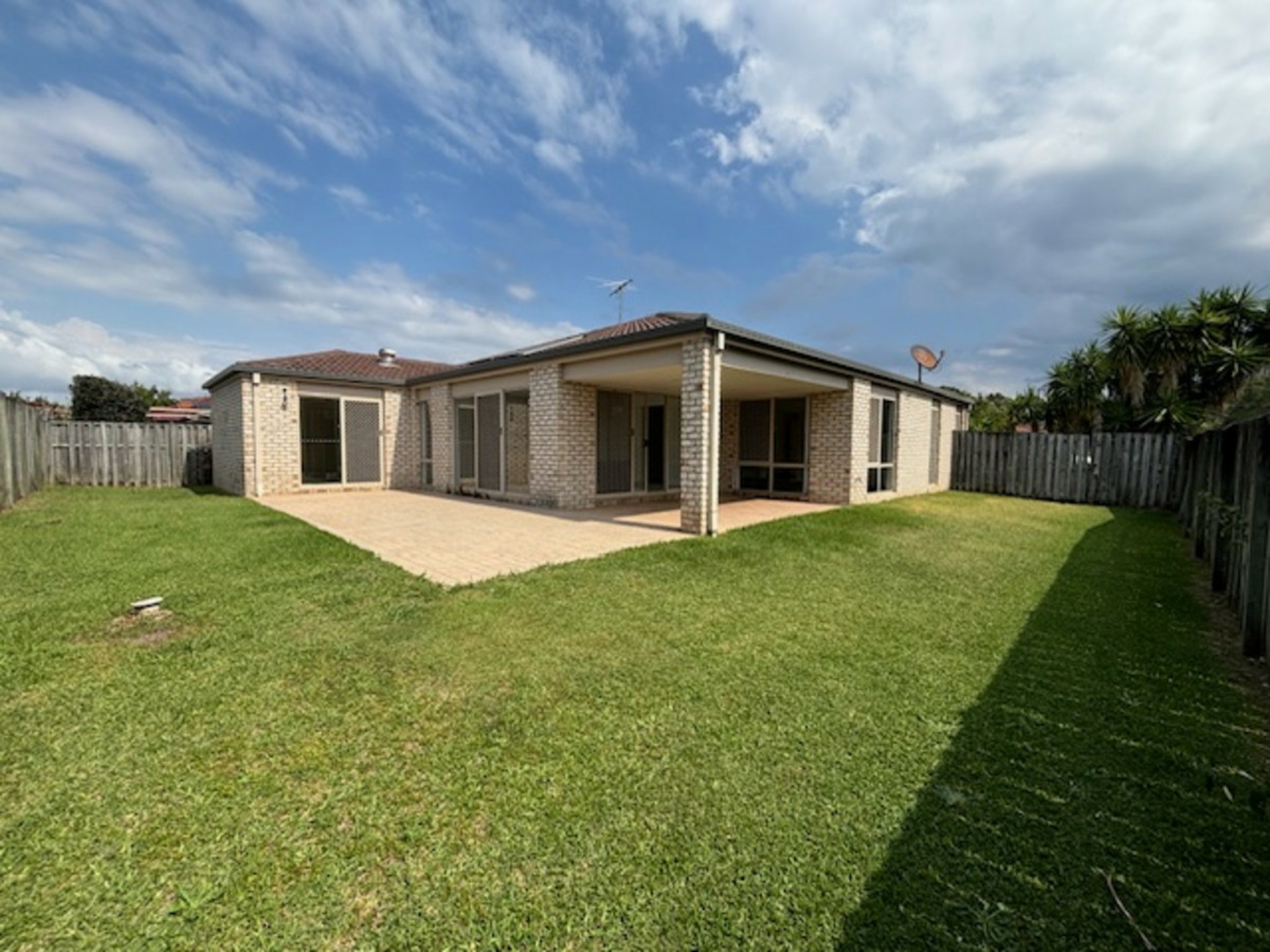 17 Village Way, BRACKEN RIDGE