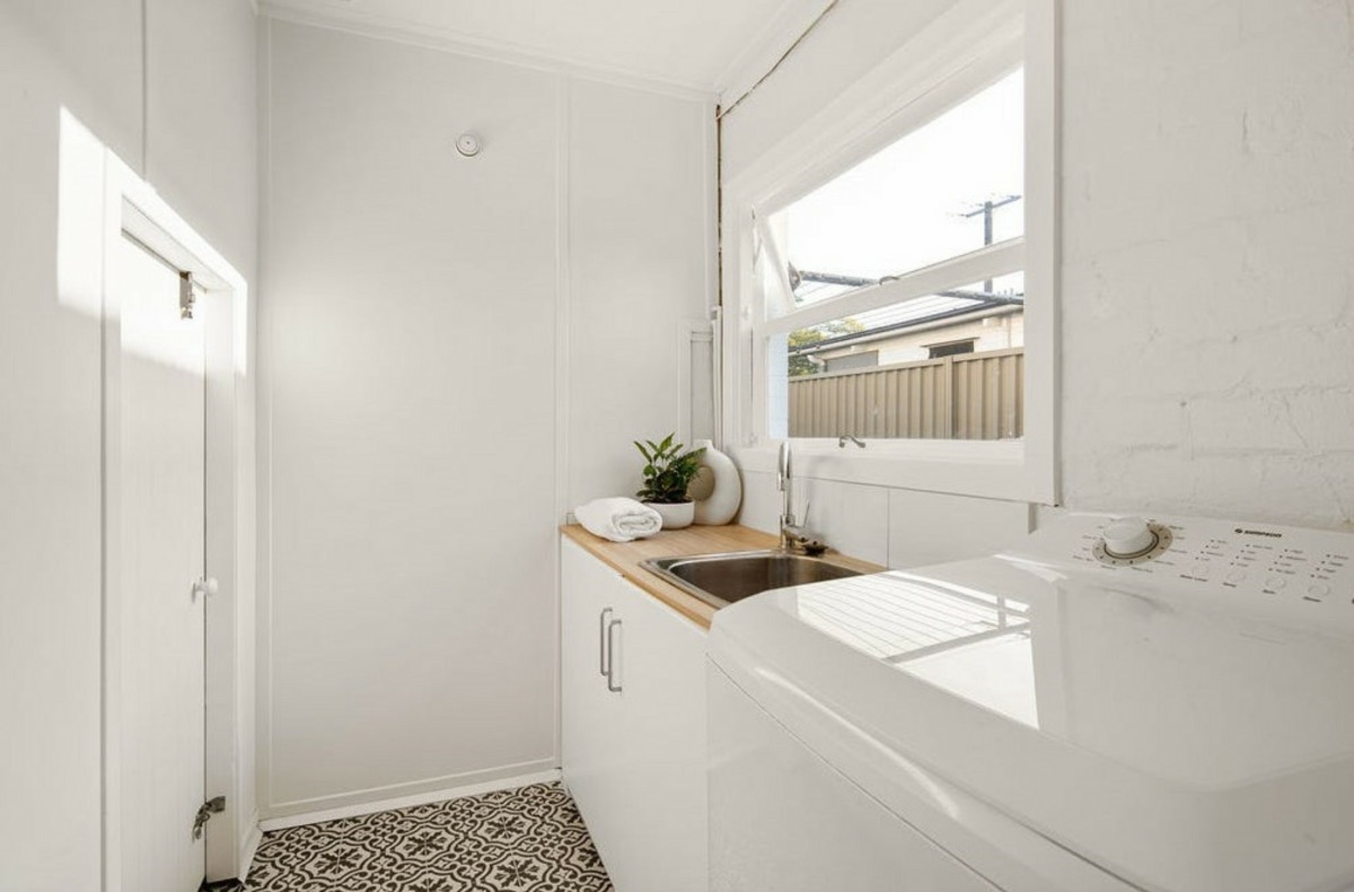 60 Lucan Avenue, ASPLEY
