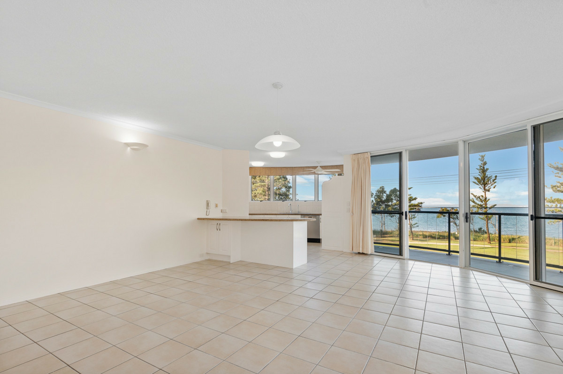 8/179 Landsborough Avenue, SCARBOROUGH