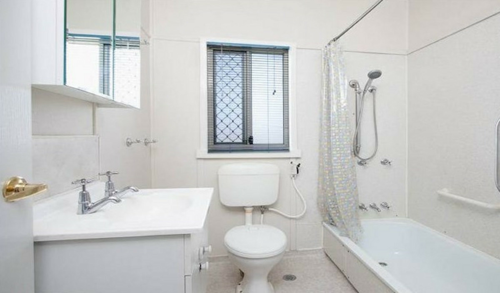 327 Hamilton Road, CHERMSIDE