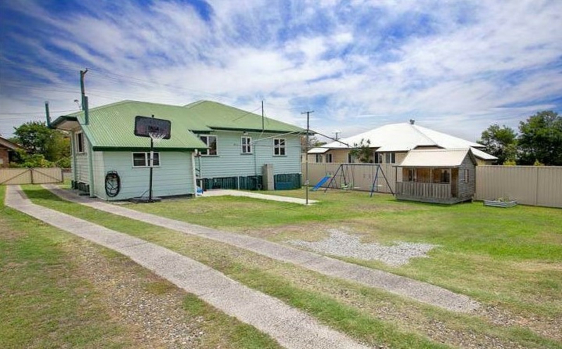 327 Hamilton Road, CHERMSIDE