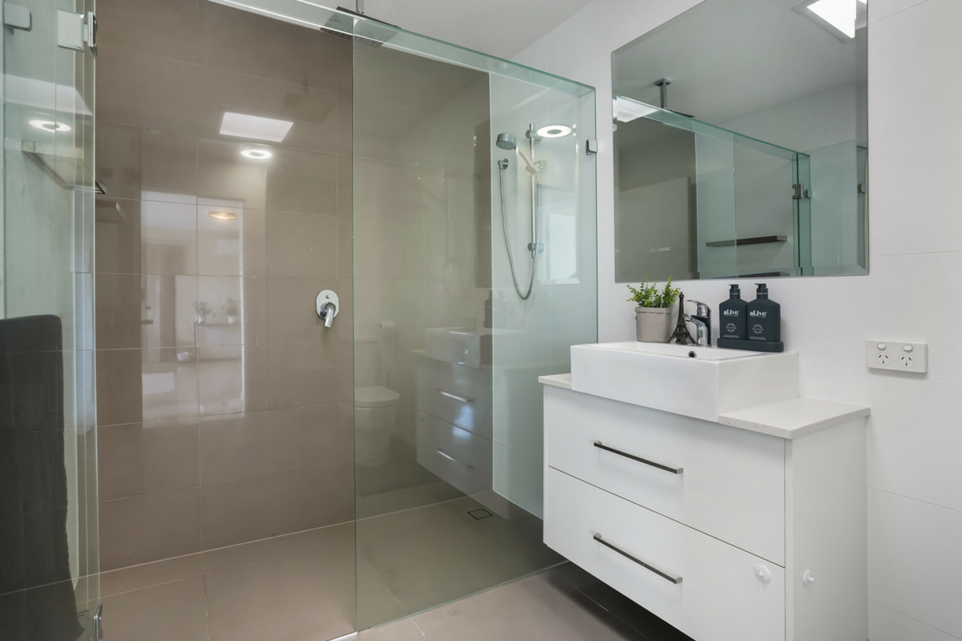 10/85 Queens Road, EVERTON HILLS