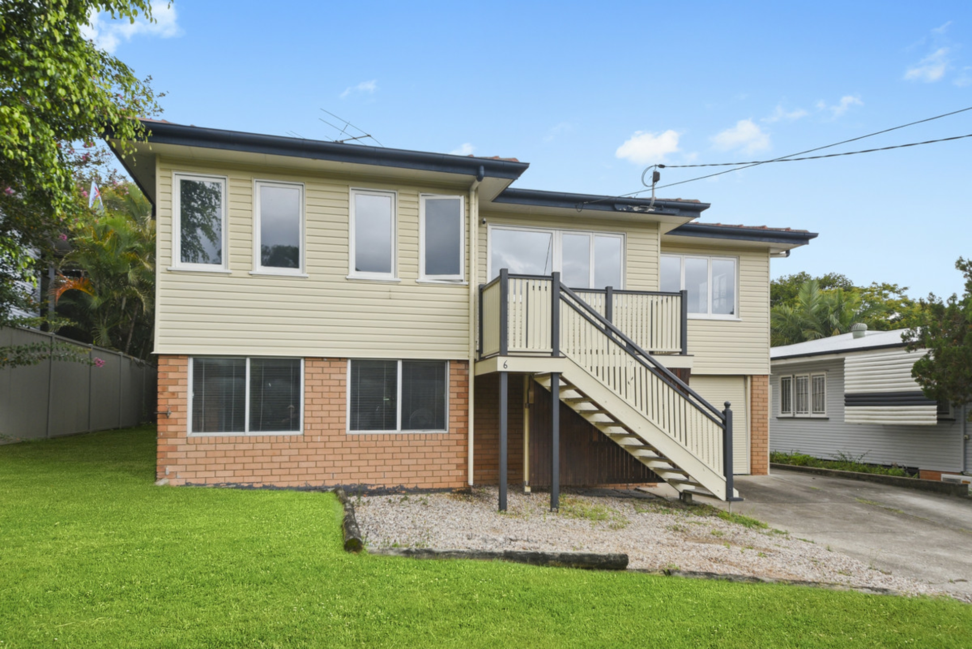 6 Culworth Street, CHERMSIDE WEST