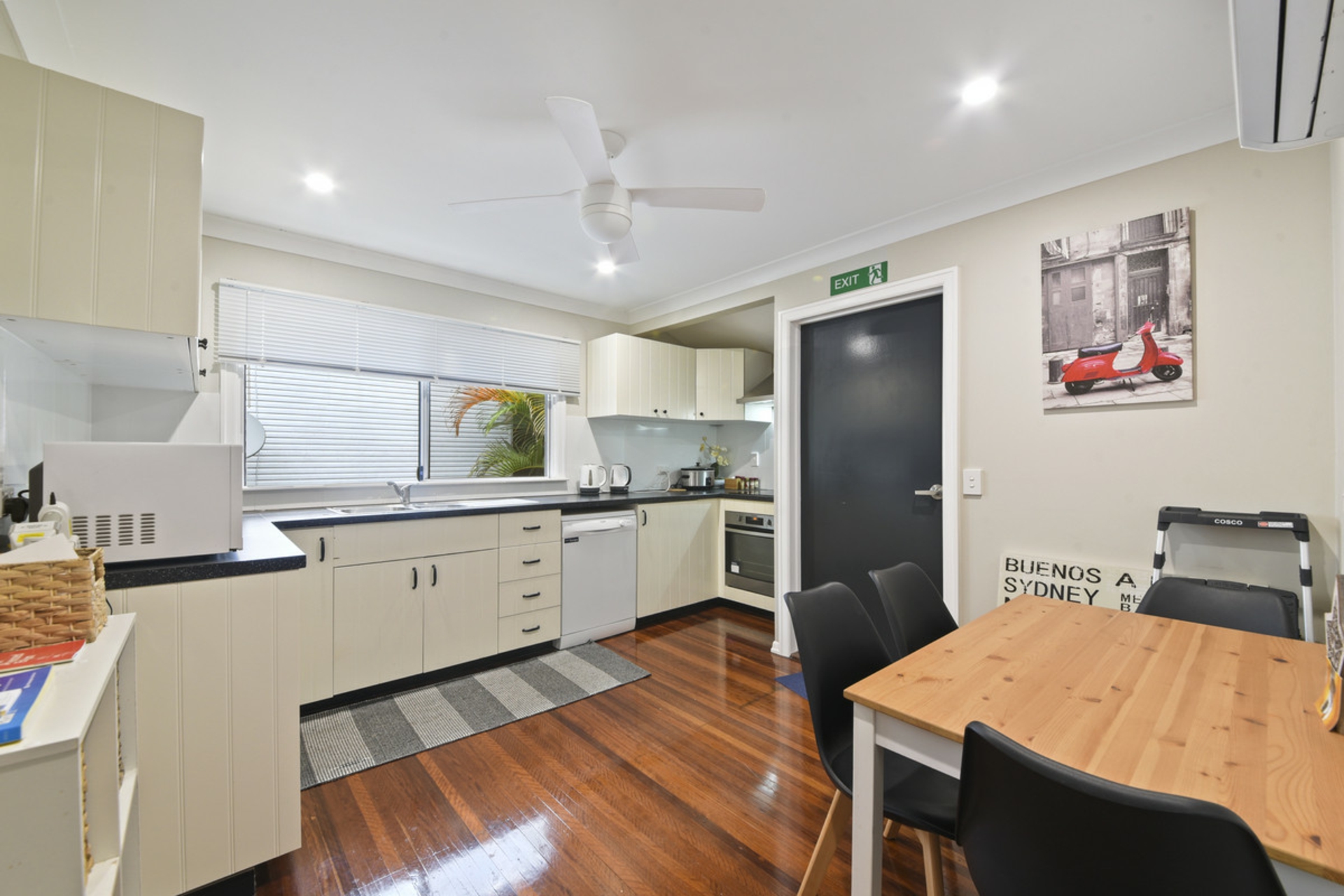 6 Culworth Street, CHERMSIDE WEST