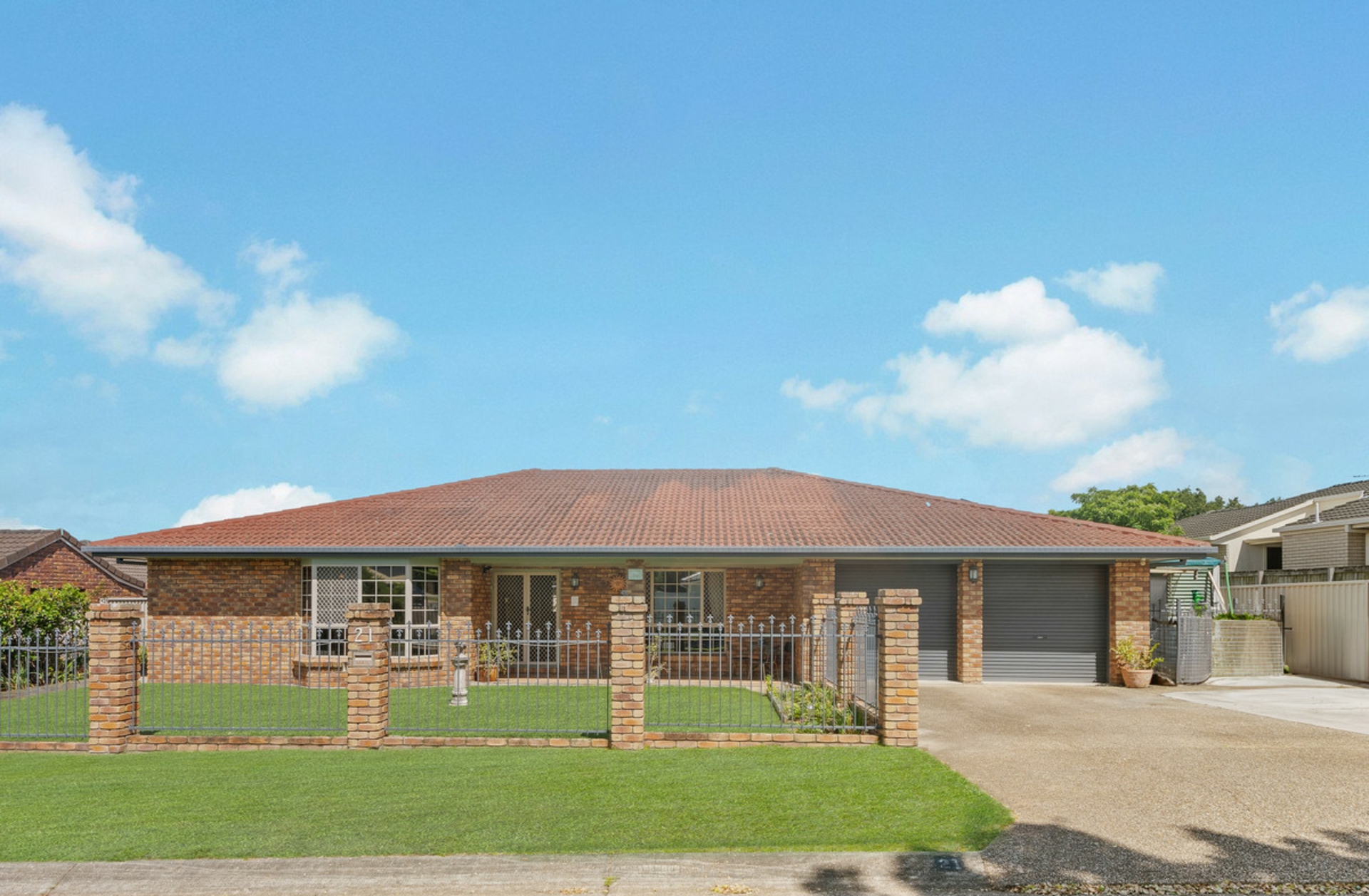 21 Laar Crescent, BOONDALL