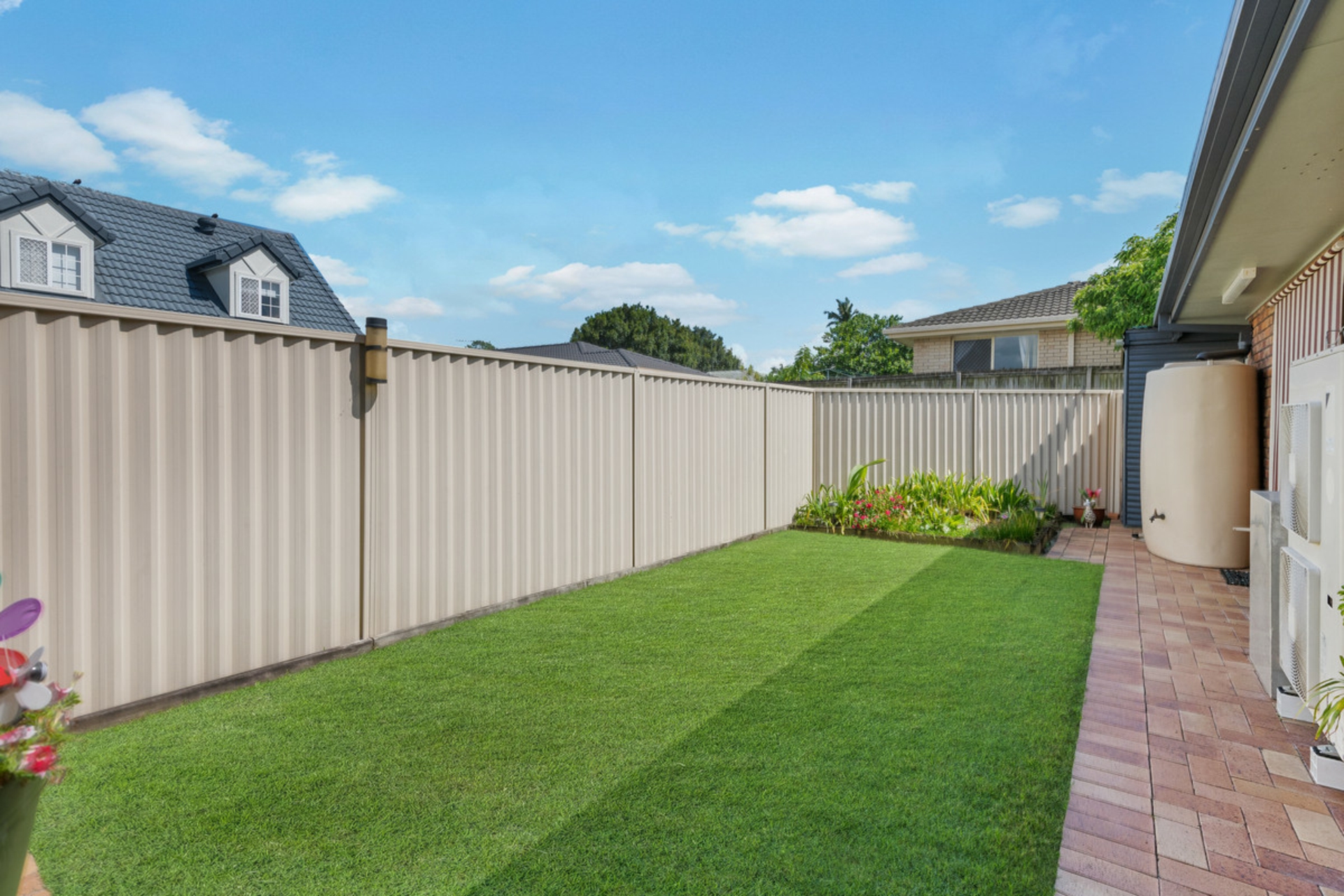 21 Laar Crescent, BOONDALL