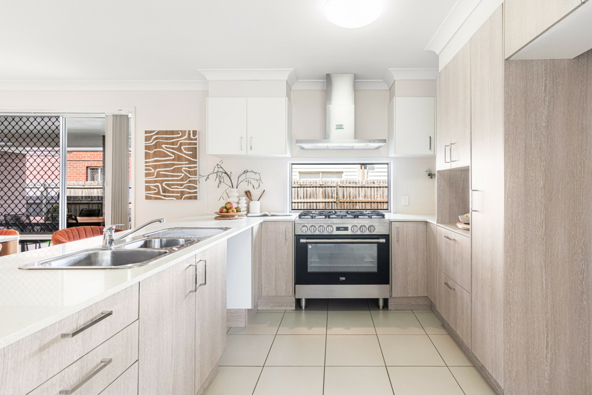 14 Densmore Street, BRACKEN RIDGE