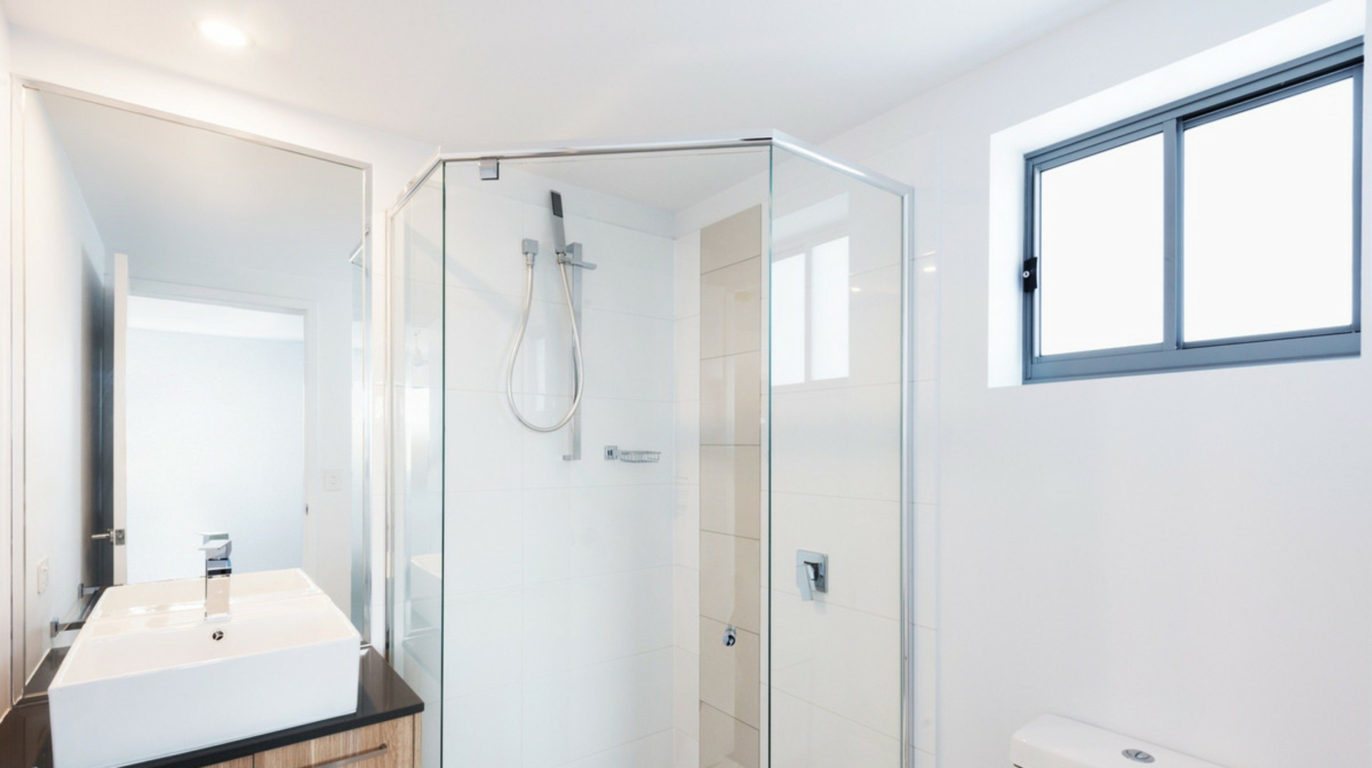 24/26-28 Western Avenue, CHERMSIDE