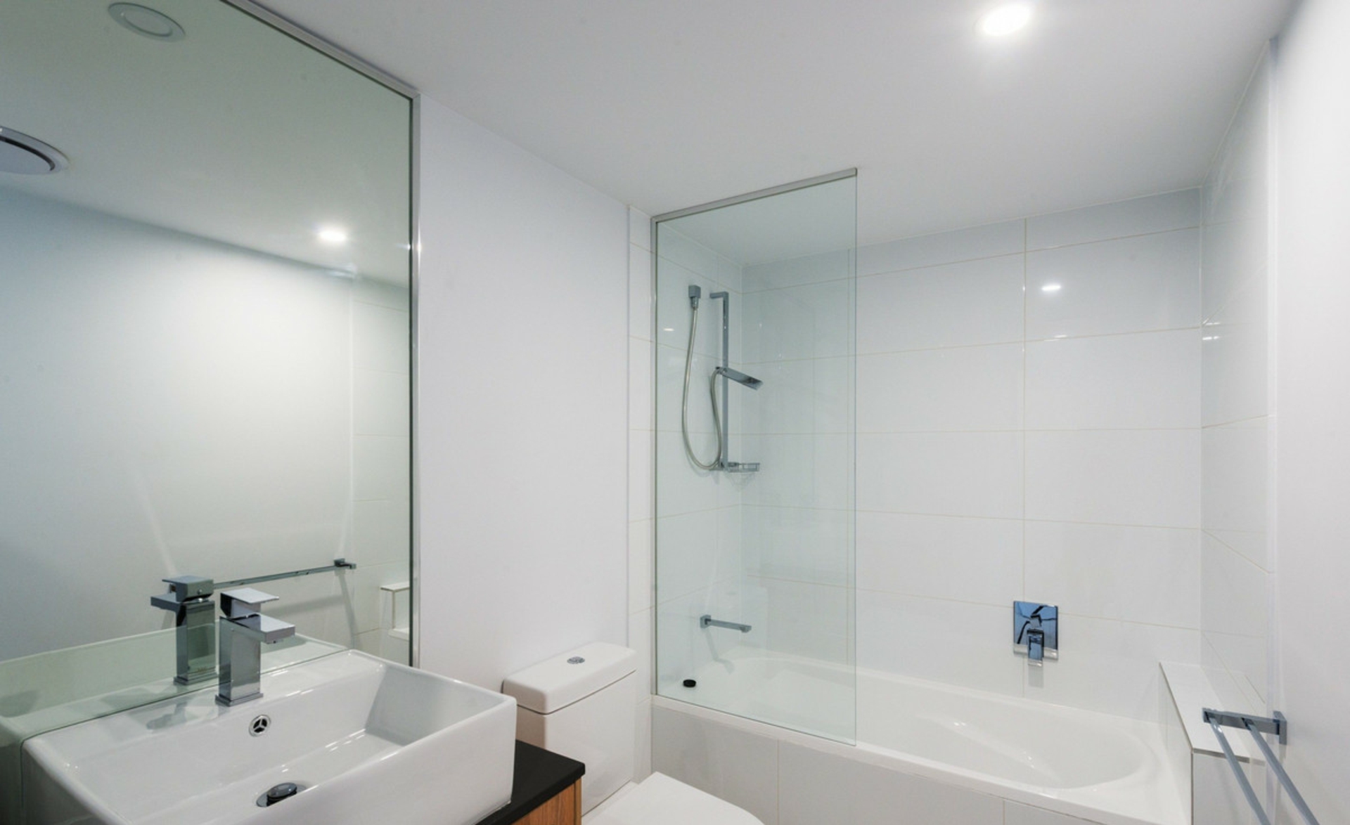 24/26-28 Western Avenue, CHERMSIDE