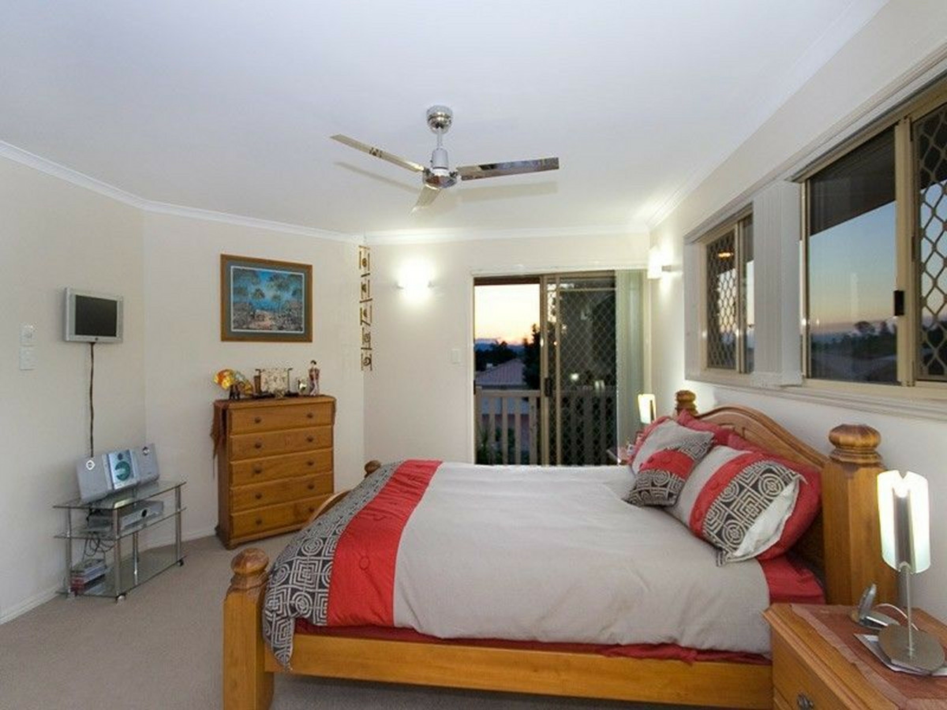 44 Corvette Crescent, BRACKEN RIDGE