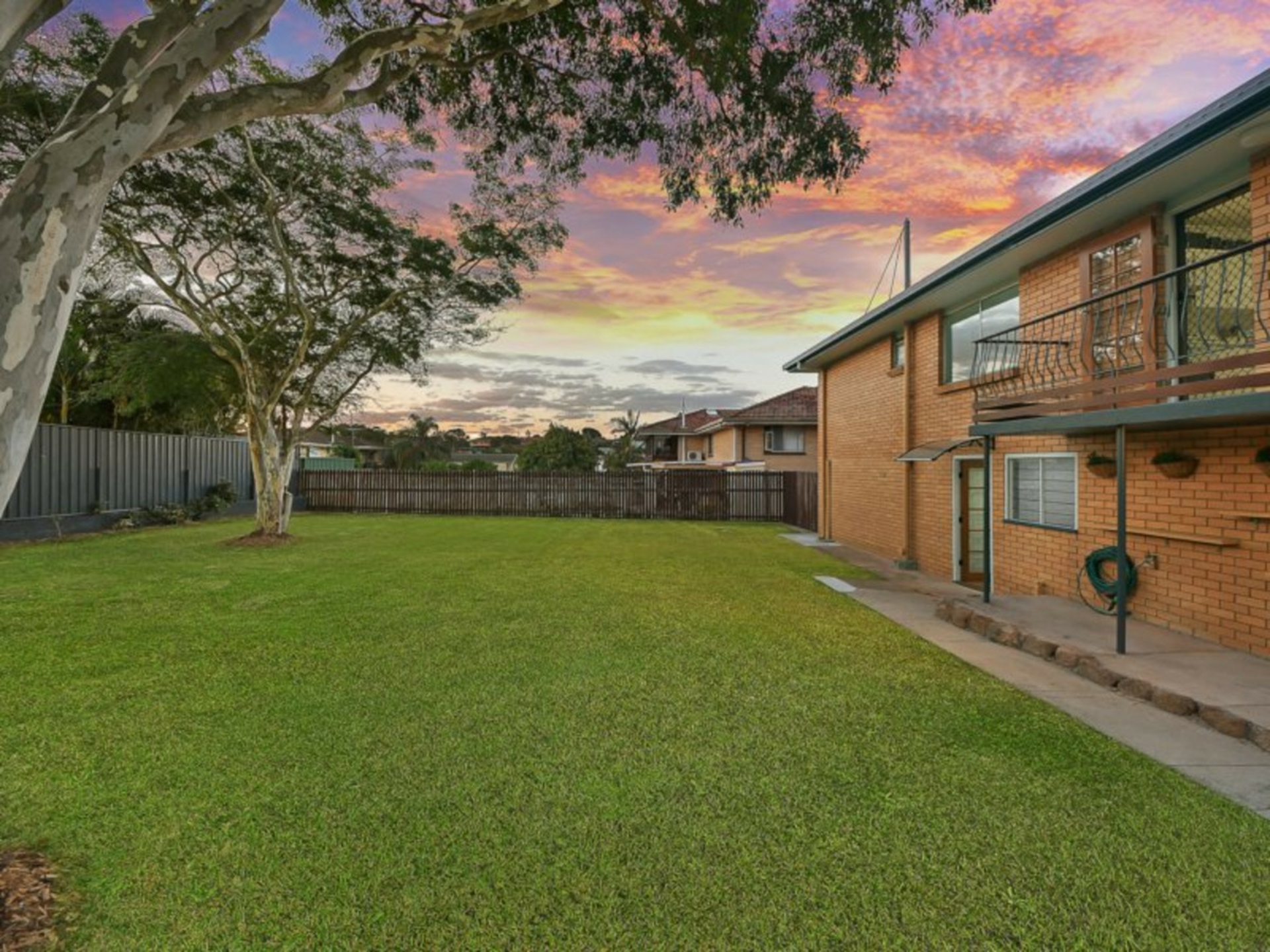 22 Fairlane Street, CHERMSIDE WEST