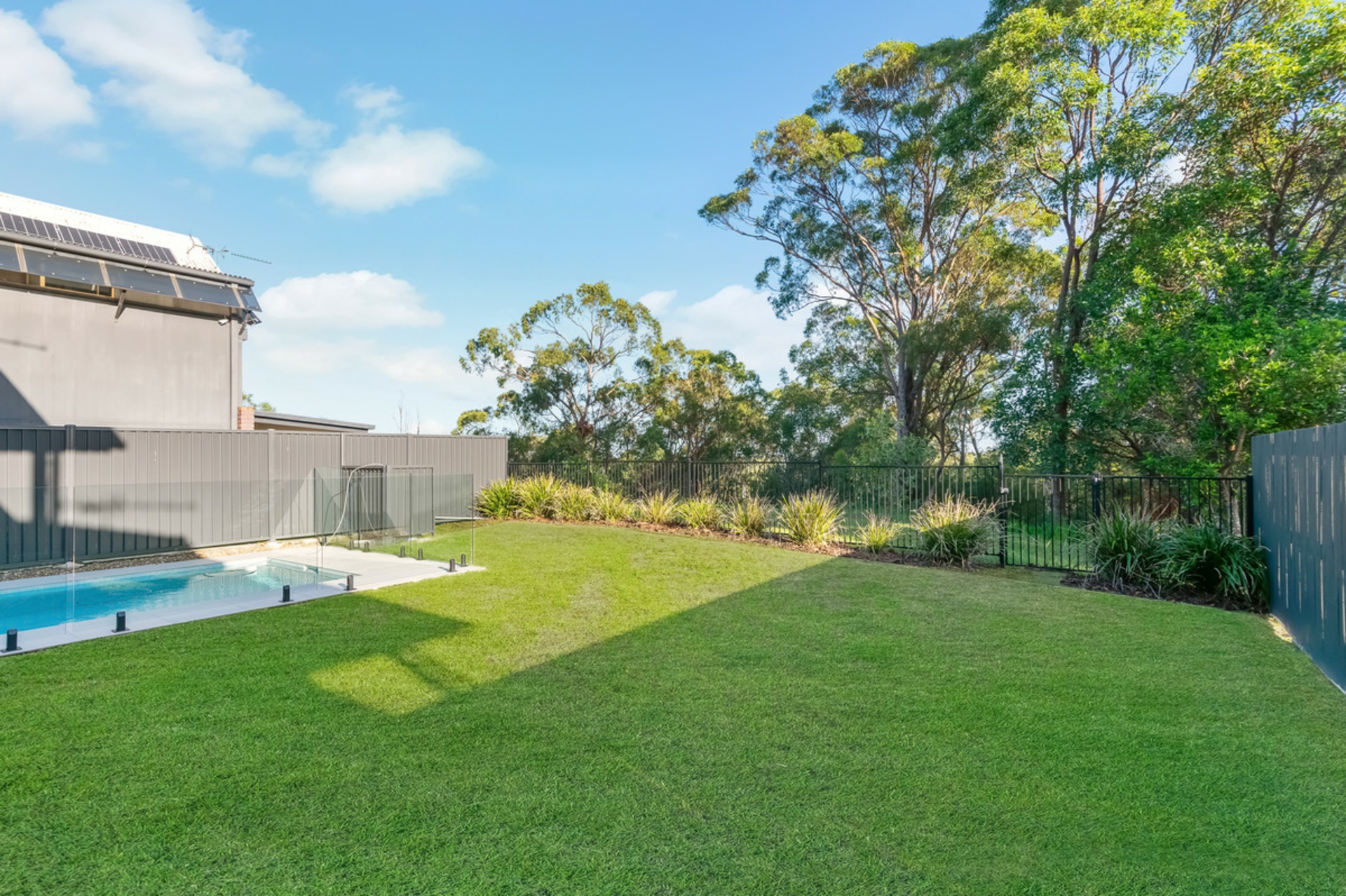 14 Ashley Road, CHERMSIDE WEST