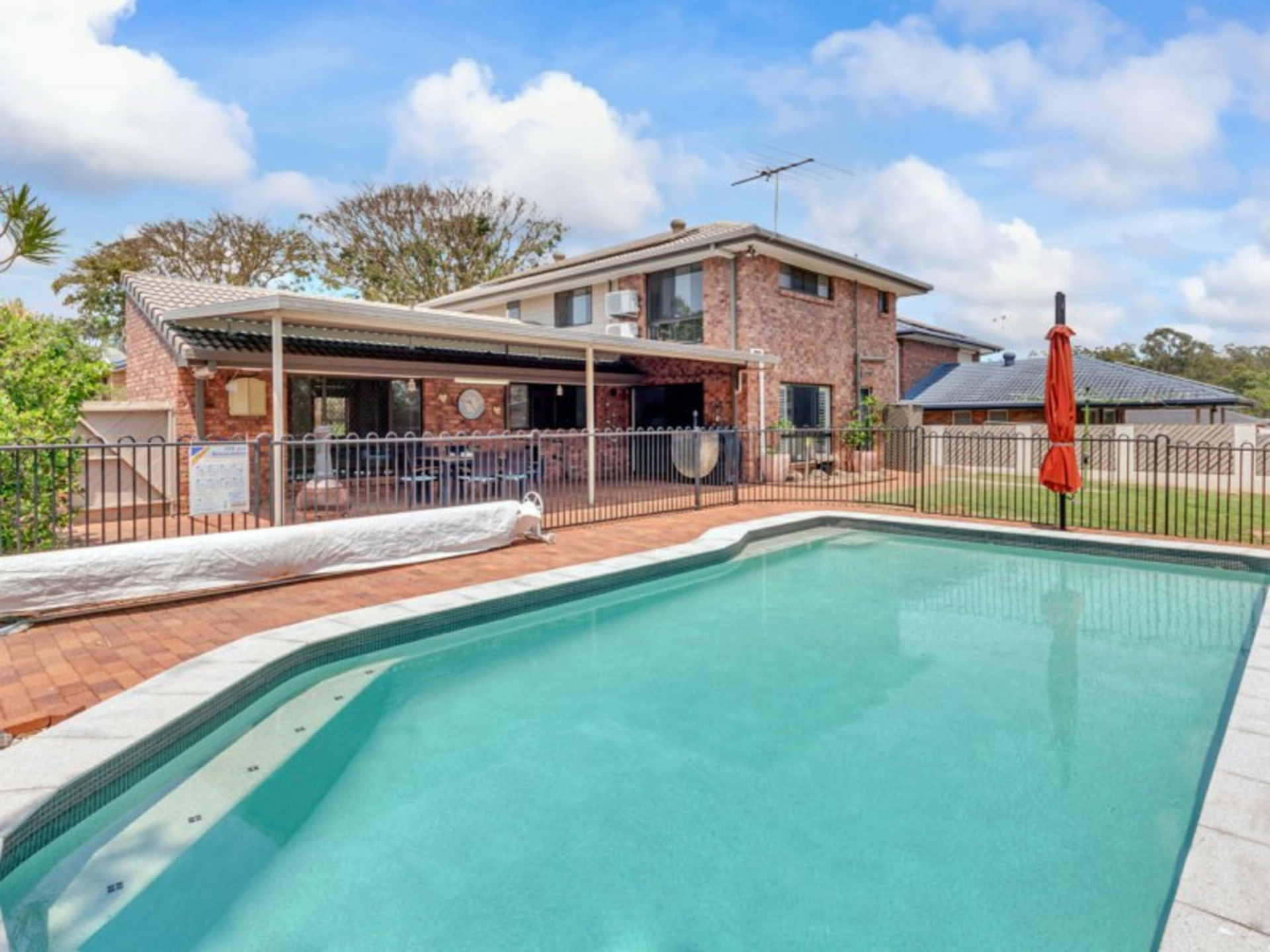 9 Aspley Court, ASPLEY