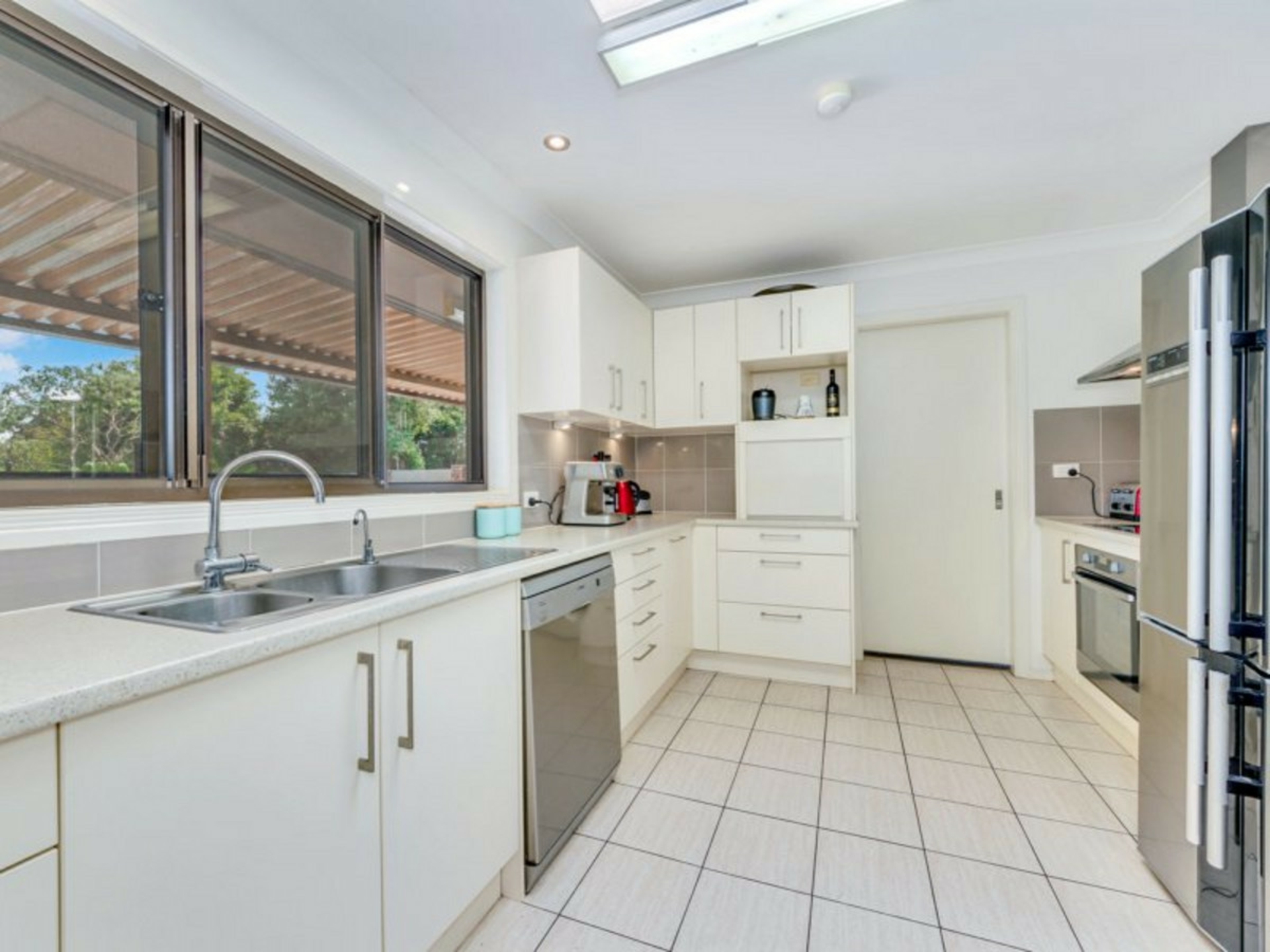 9 Aspley Court, ASPLEY