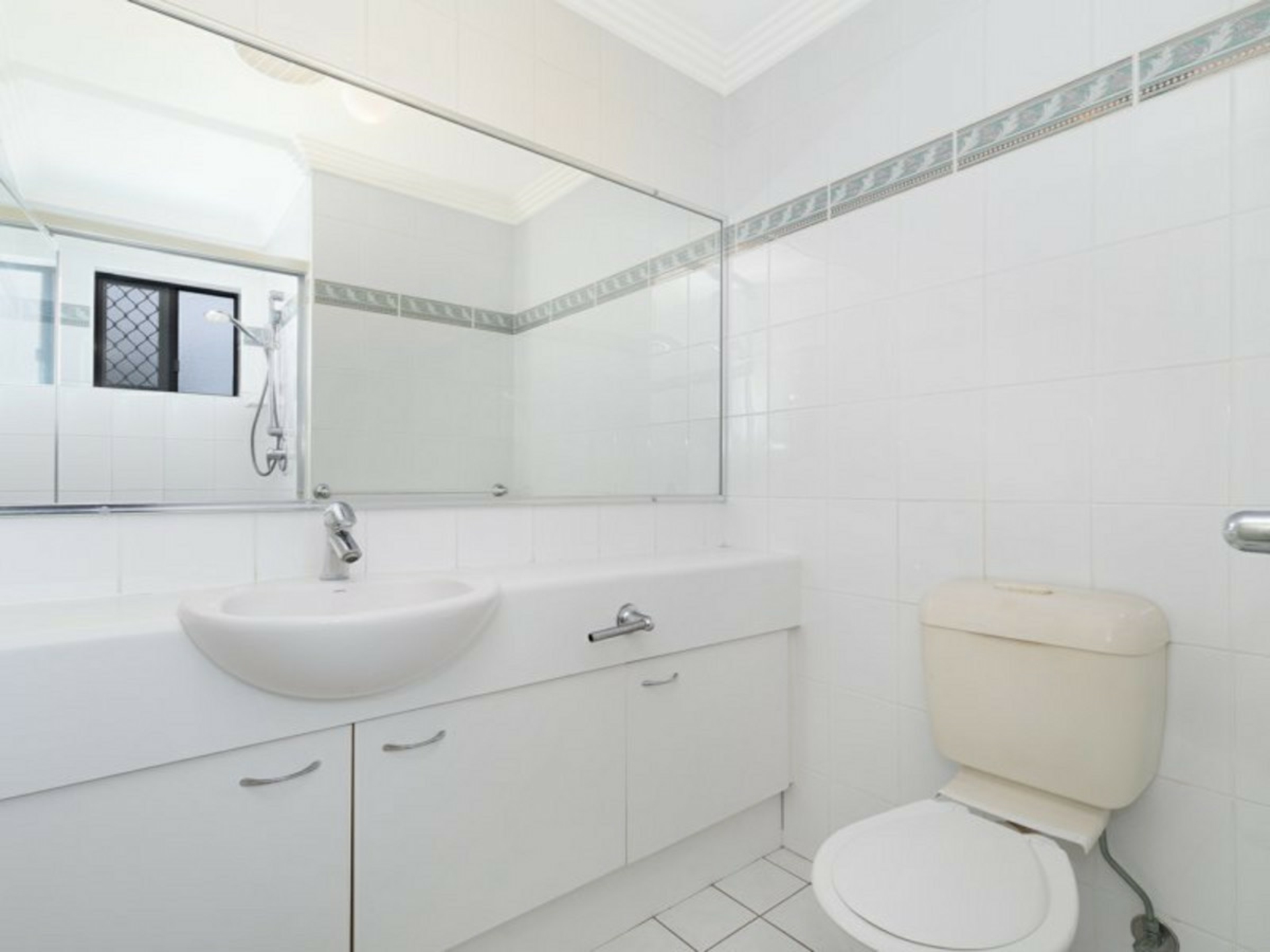 6/30 Broughton Road, KEDRON
