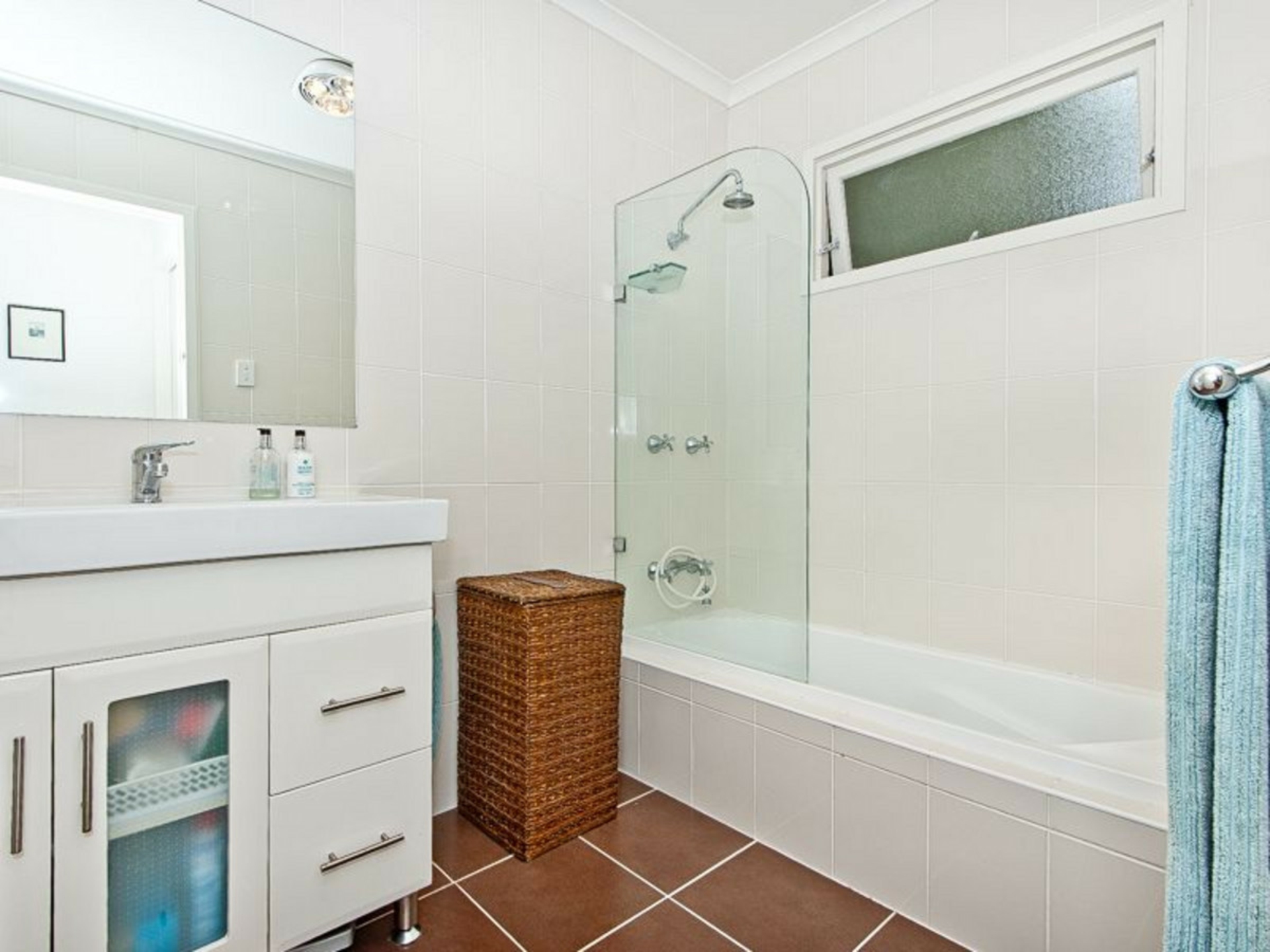 8 Bernoth Street, ASPLEY