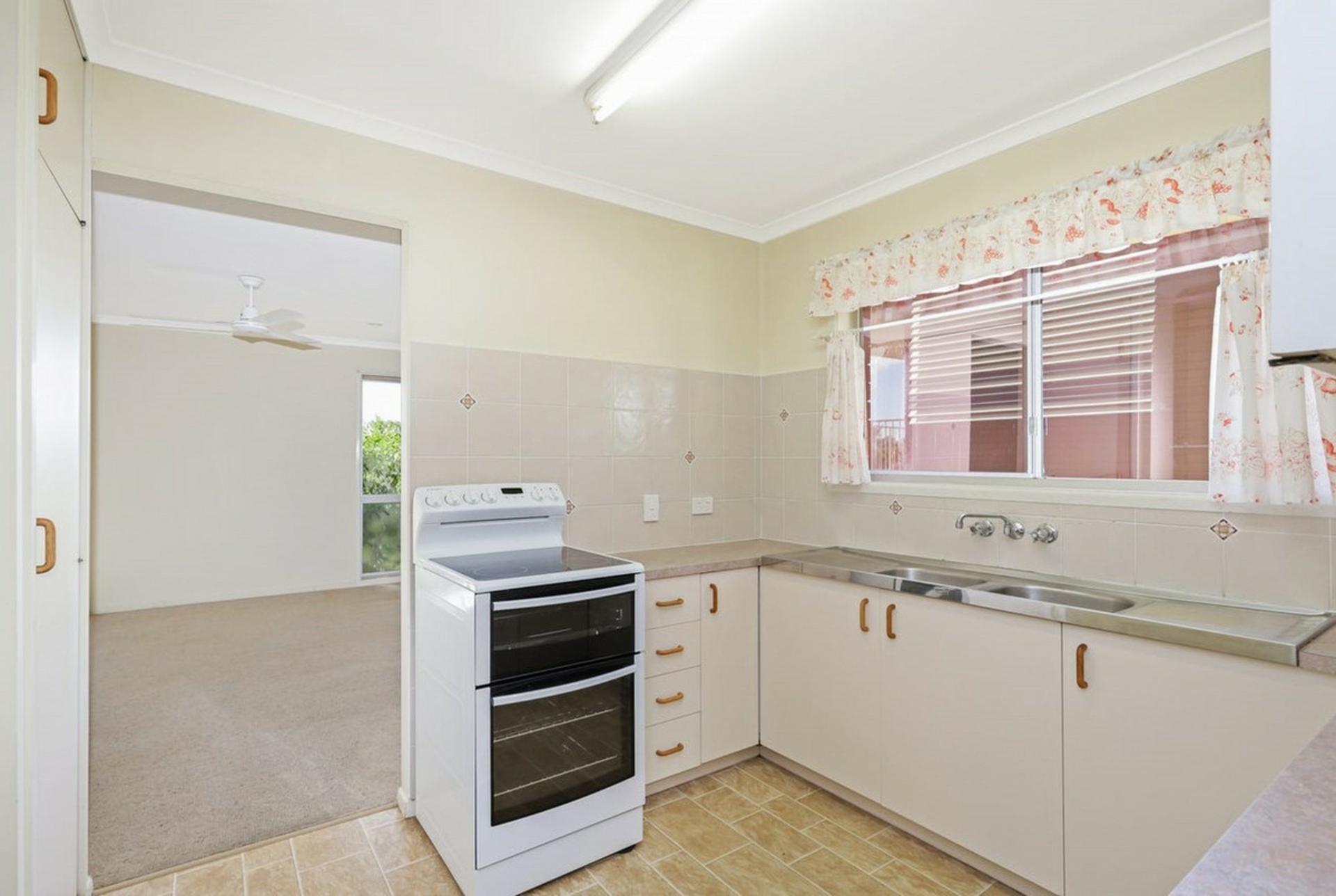 6 Tahiti Street, TAIGUM