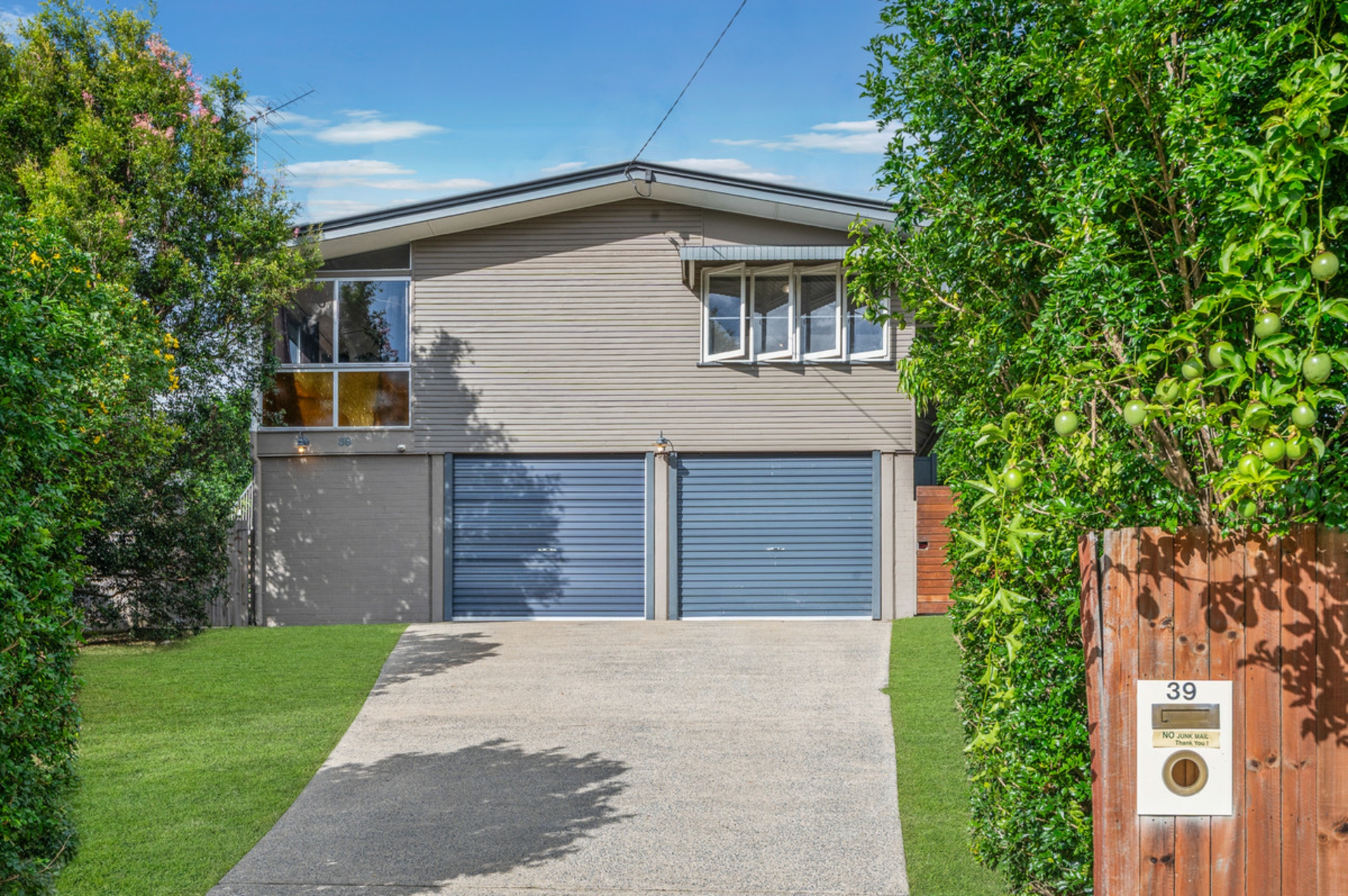 39 Chuter Street, STAFFORD HEIGHTS