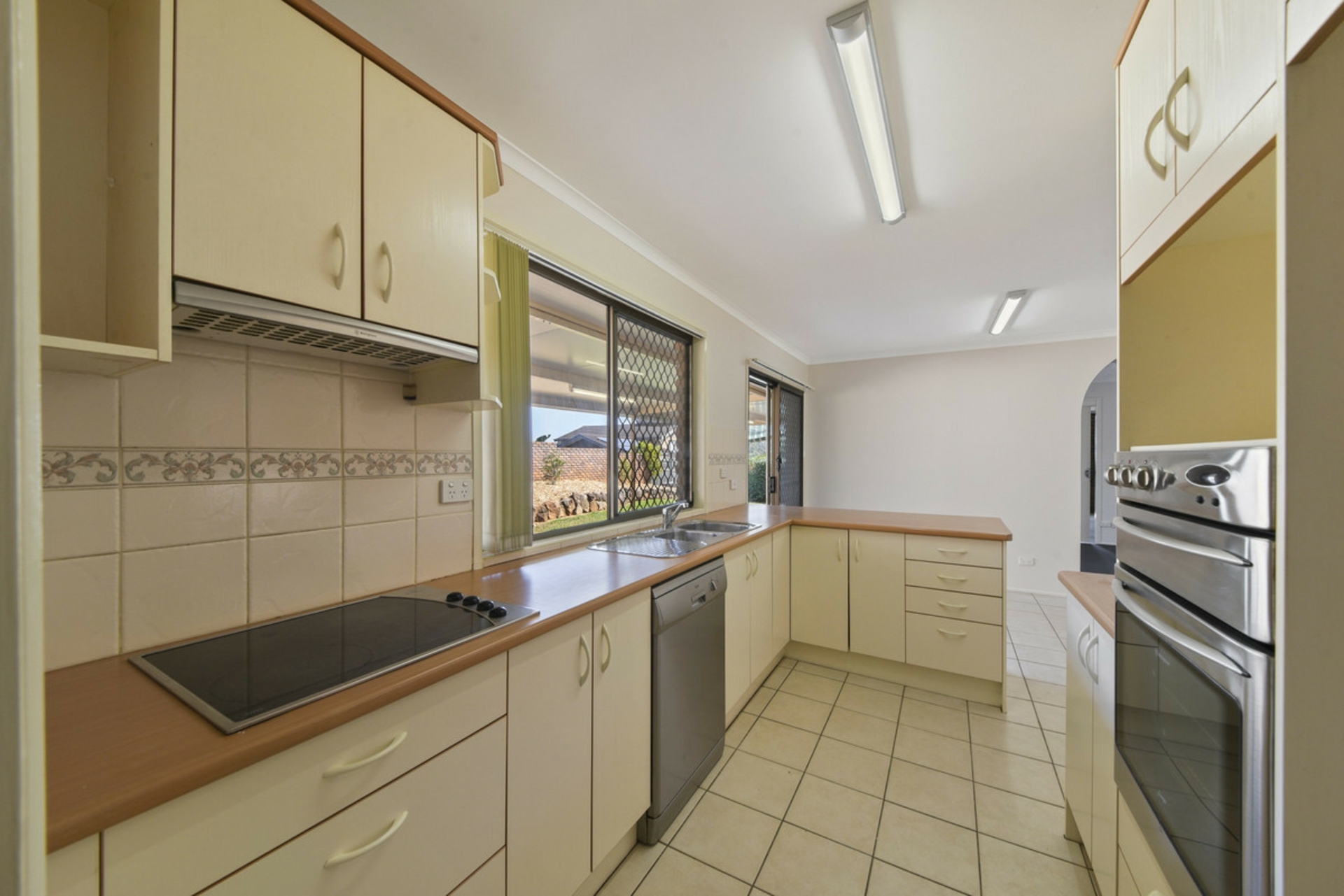 12 Chateau Street, CARSELDINE
