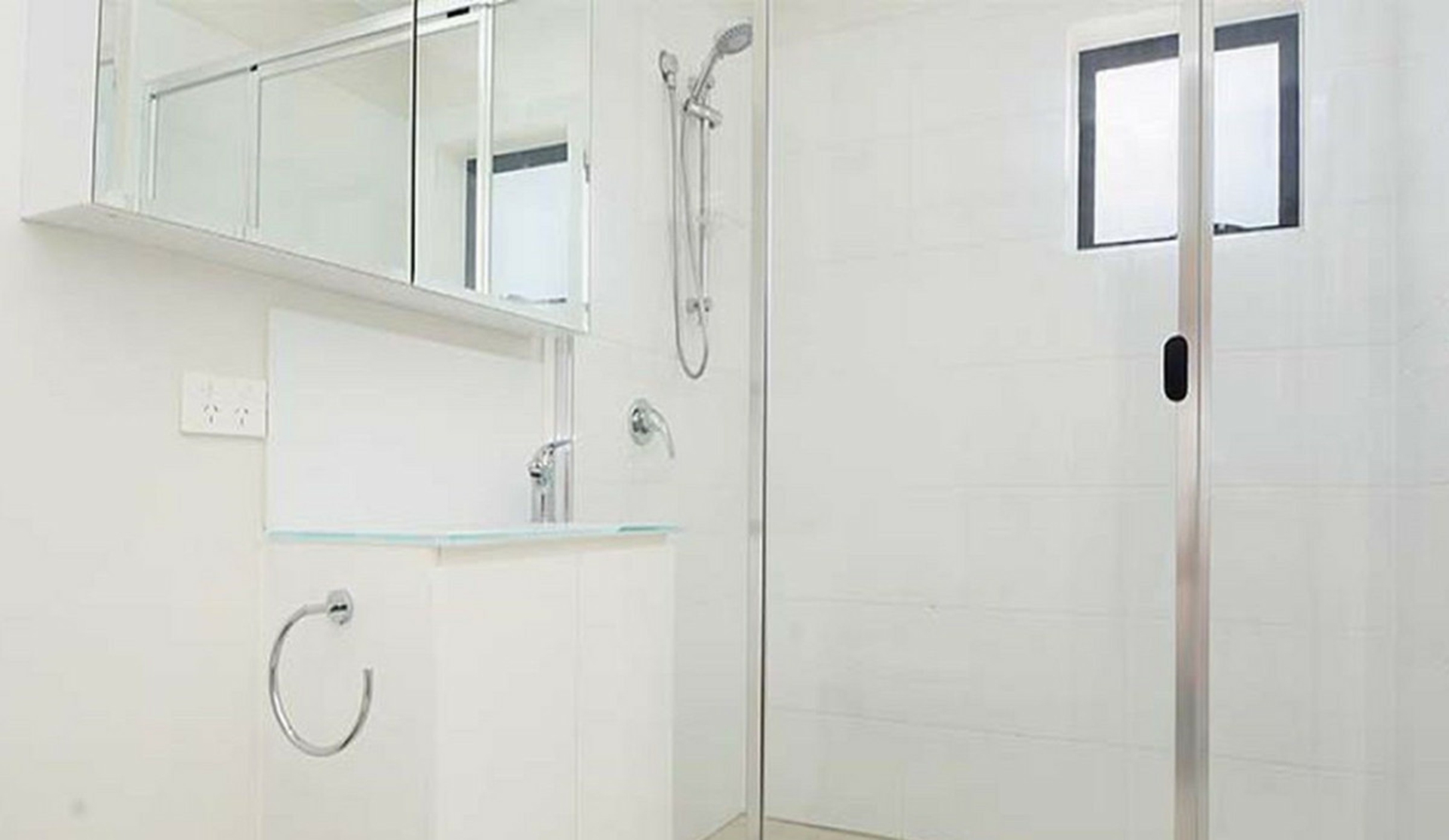 1/9 Greenbank Street, CHERMSIDE