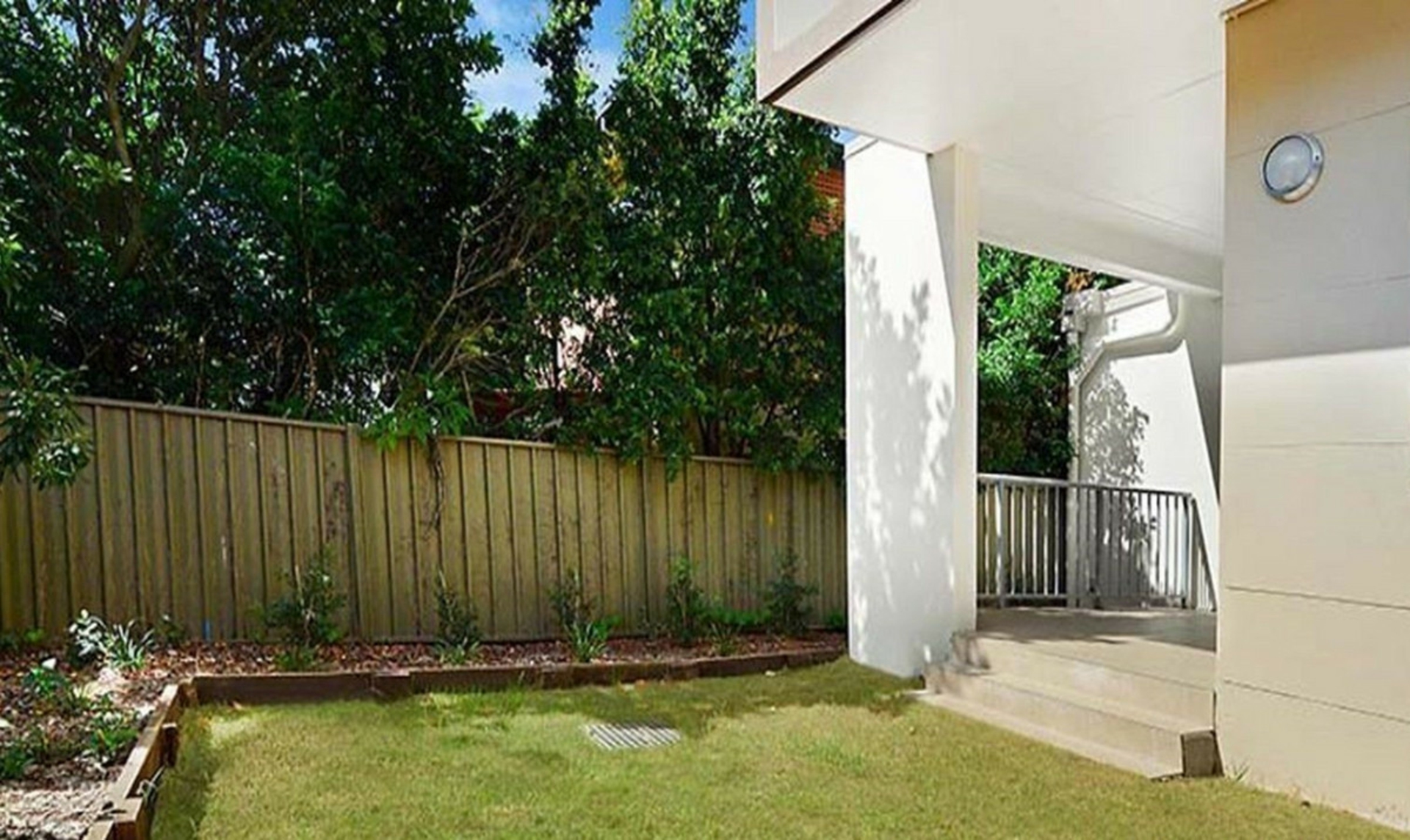 1/9 Greenbank Street, CHERMSIDE