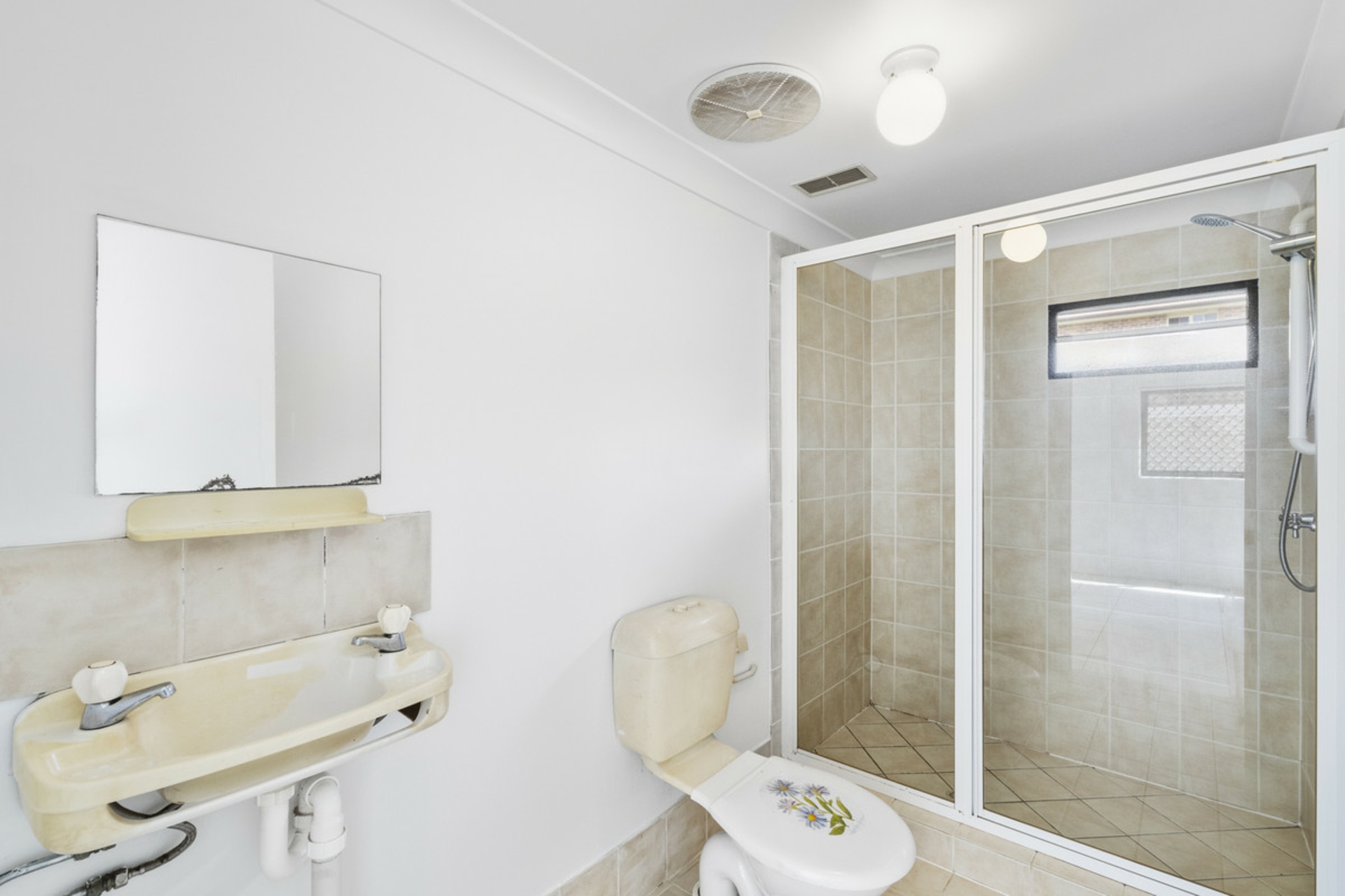 6/16 Norman Drive, CHERMSIDE