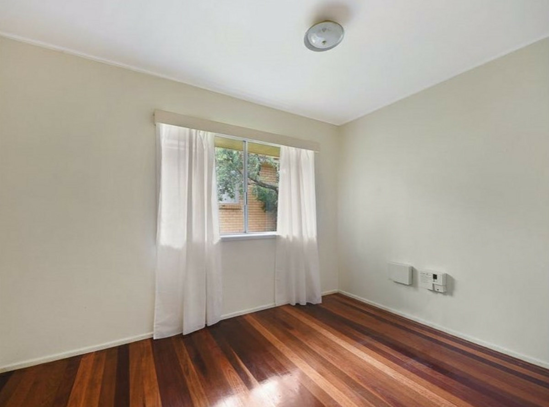 16 Cara Street, ASPLEY