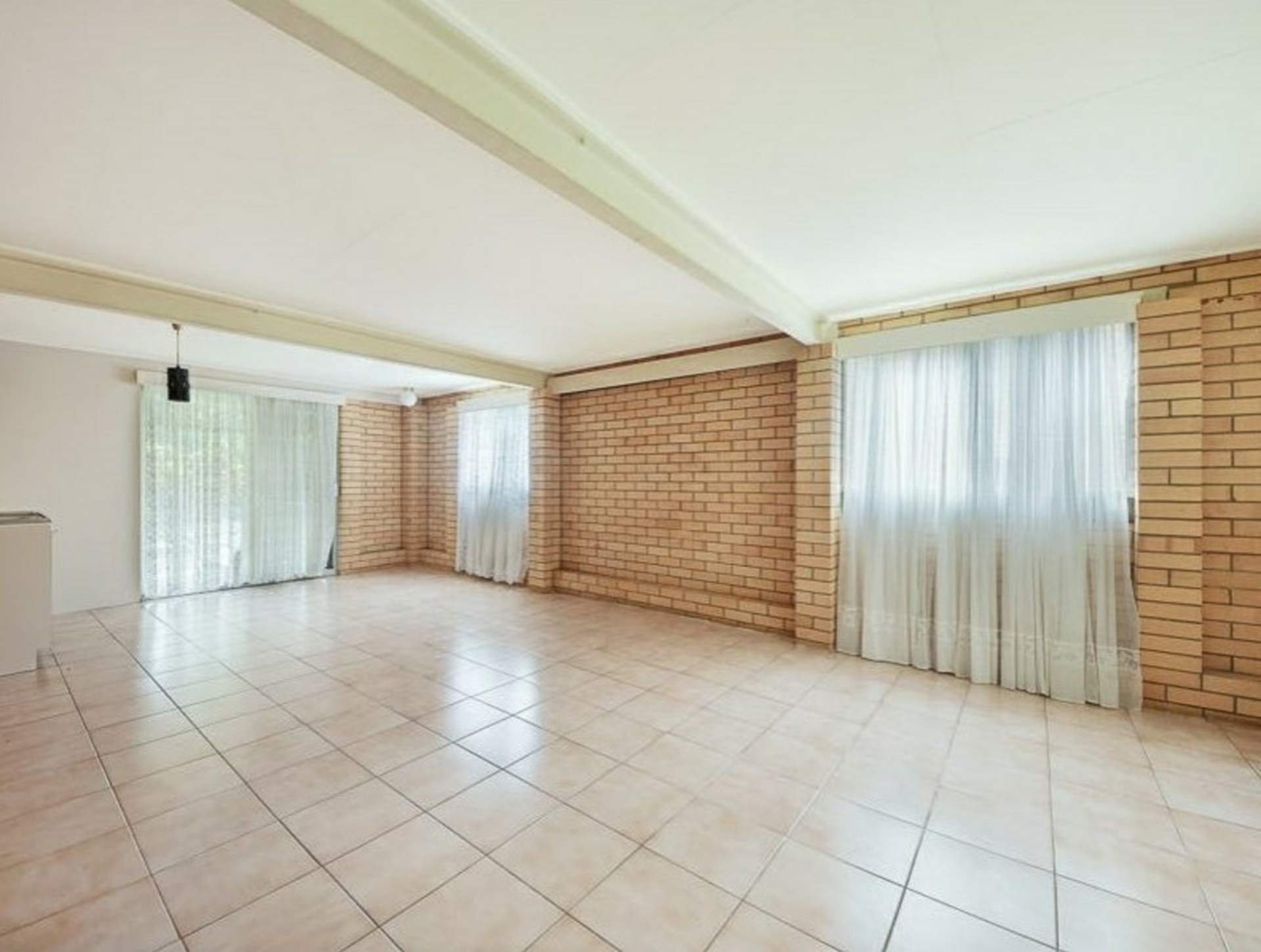 16 Cara Street, ASPLEY