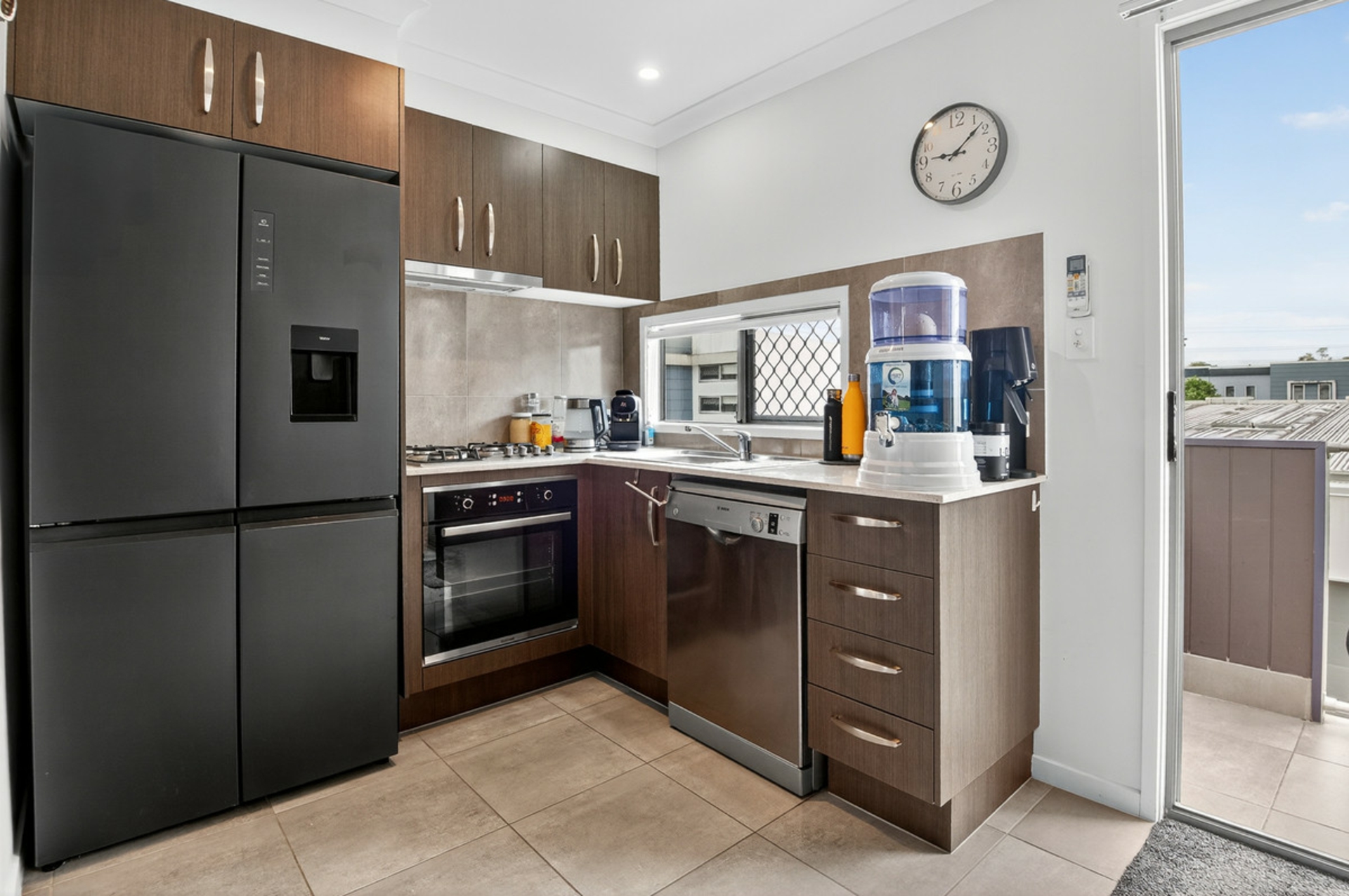 6 Clarke Lane, FITZGIBBON