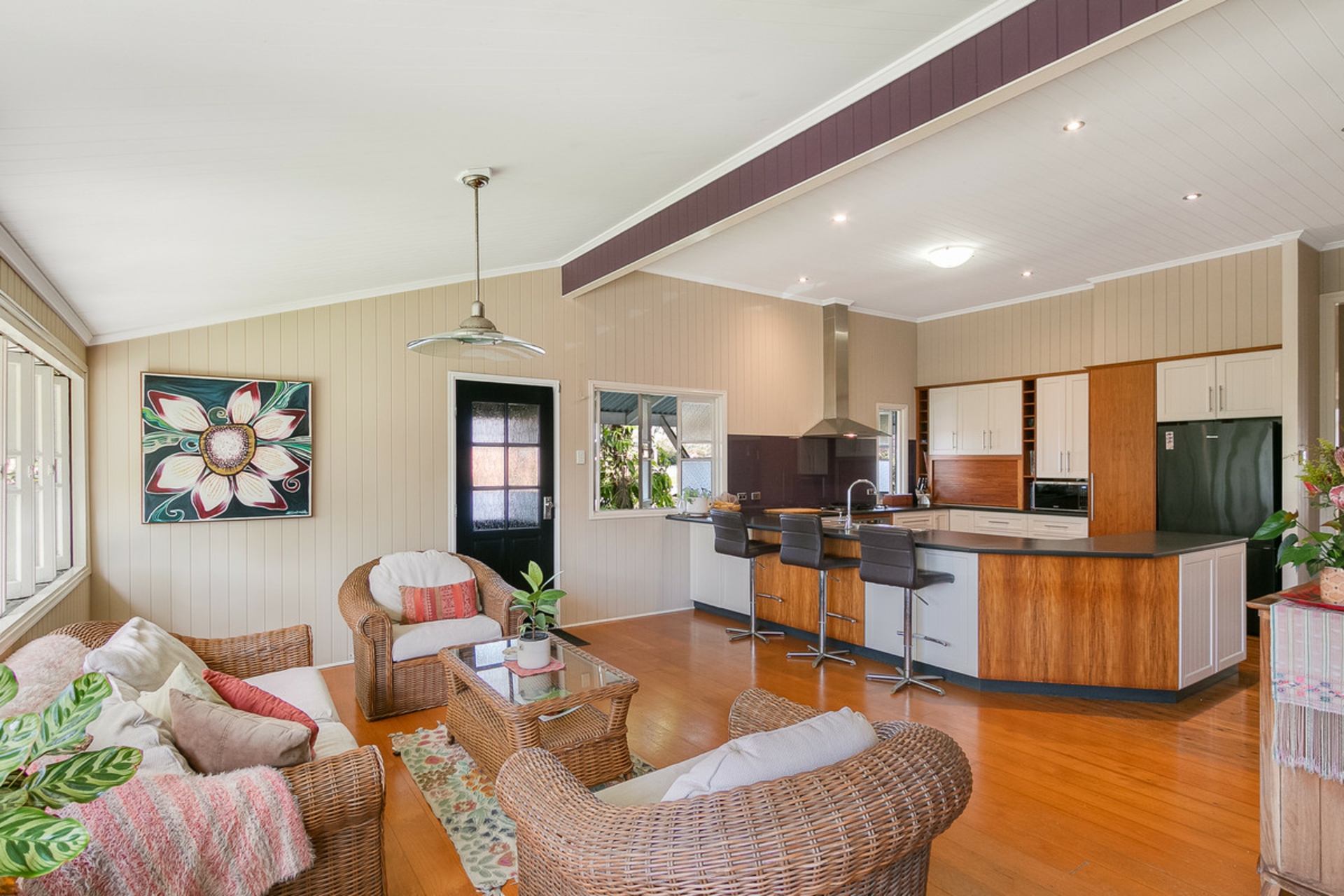 32 Kilburn Street — photo 7 of 30