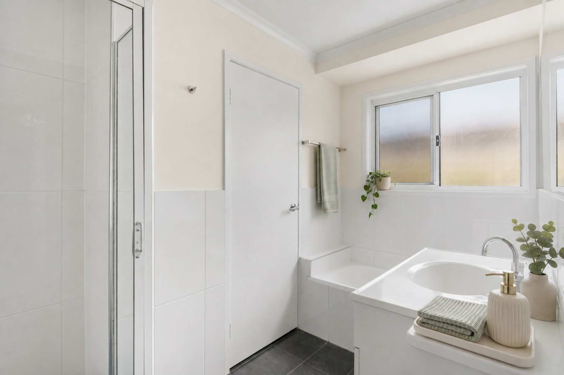 43 Sophy Crescent — photo 7 of 10