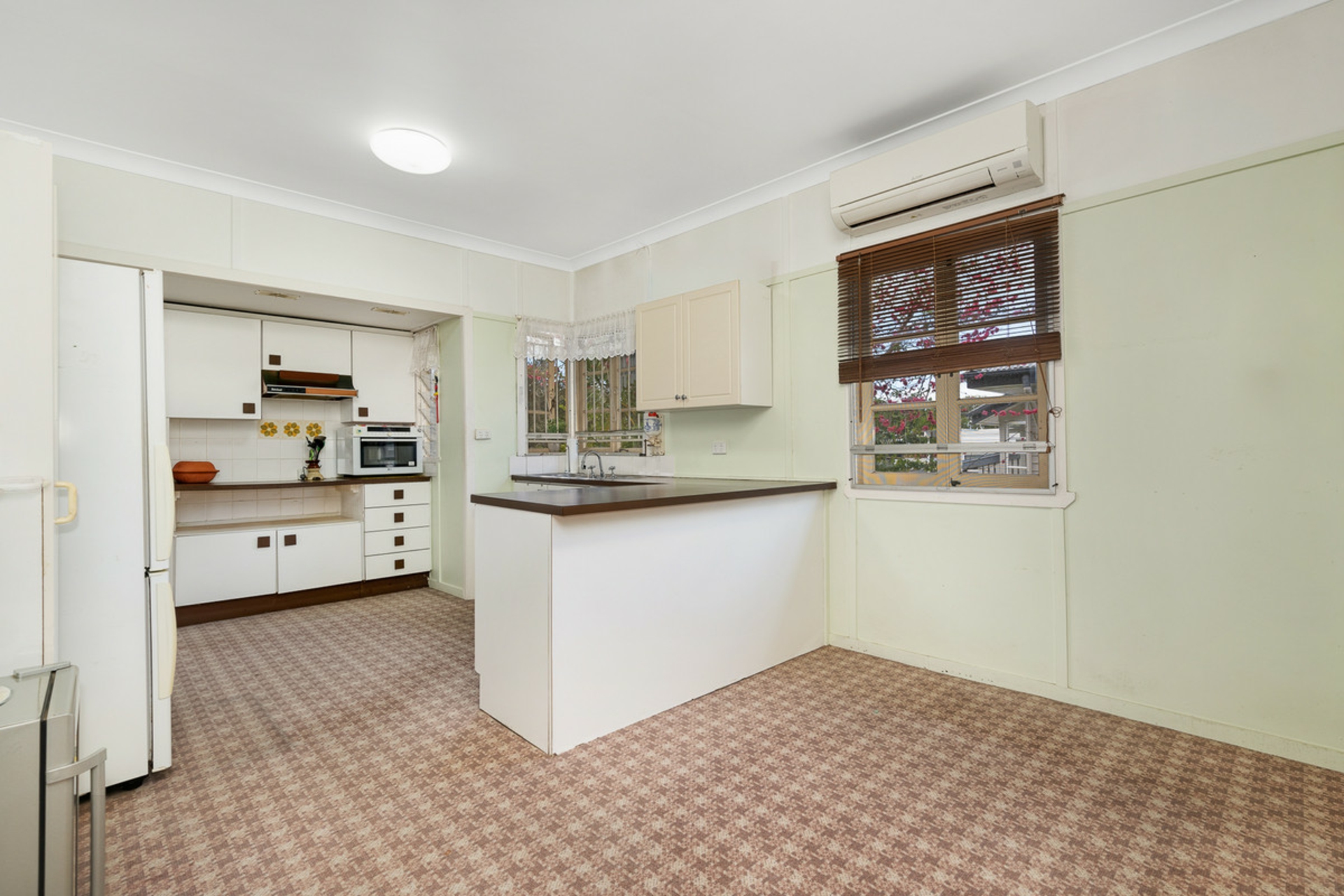 111 Crowley Street — photo 6 of 17