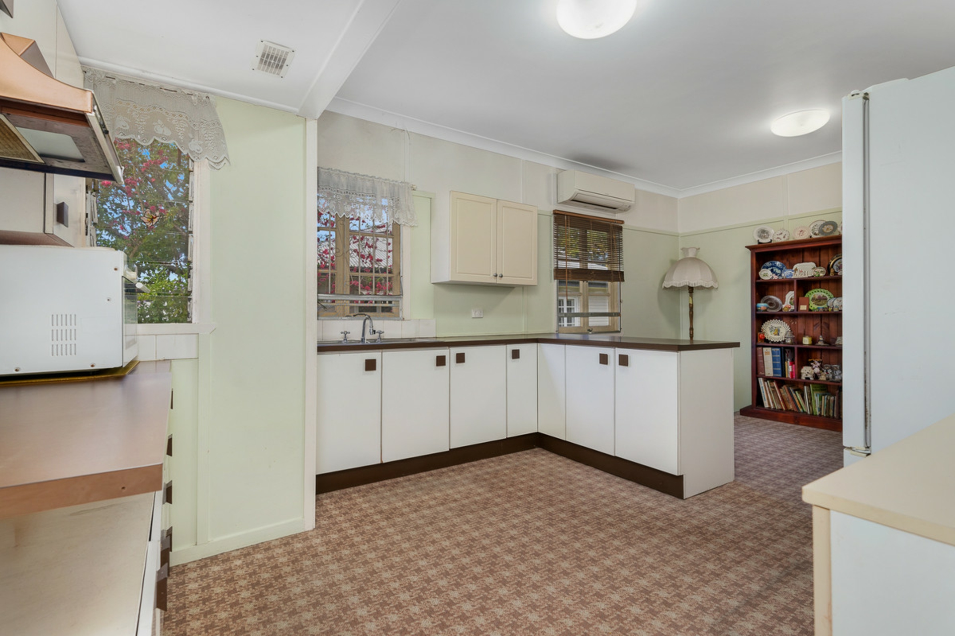 111 Crowley Street — photo 7 of 17