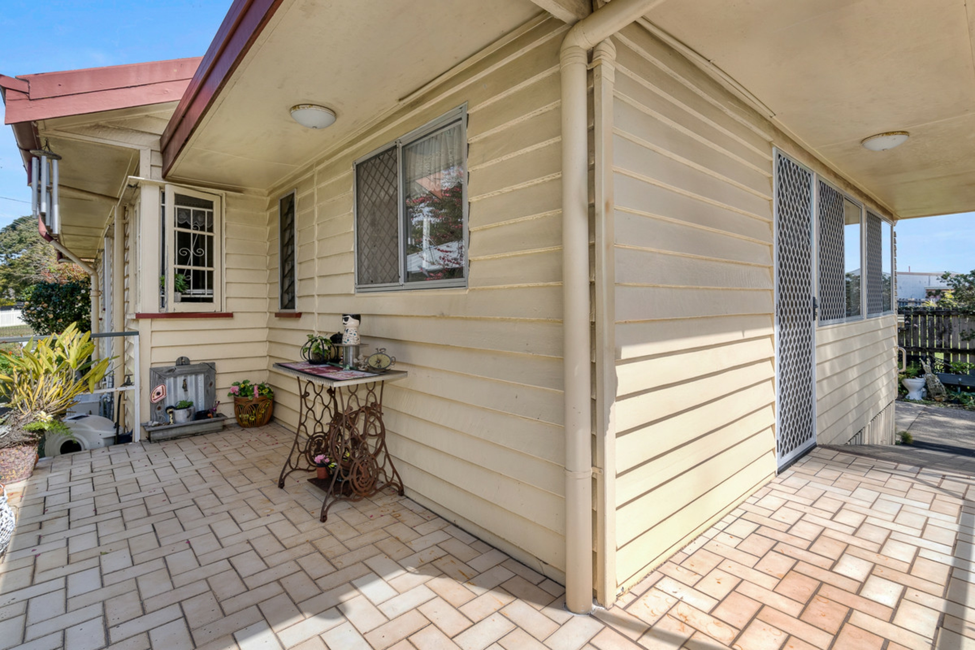 111 Crowley Street — photo 13 of 17