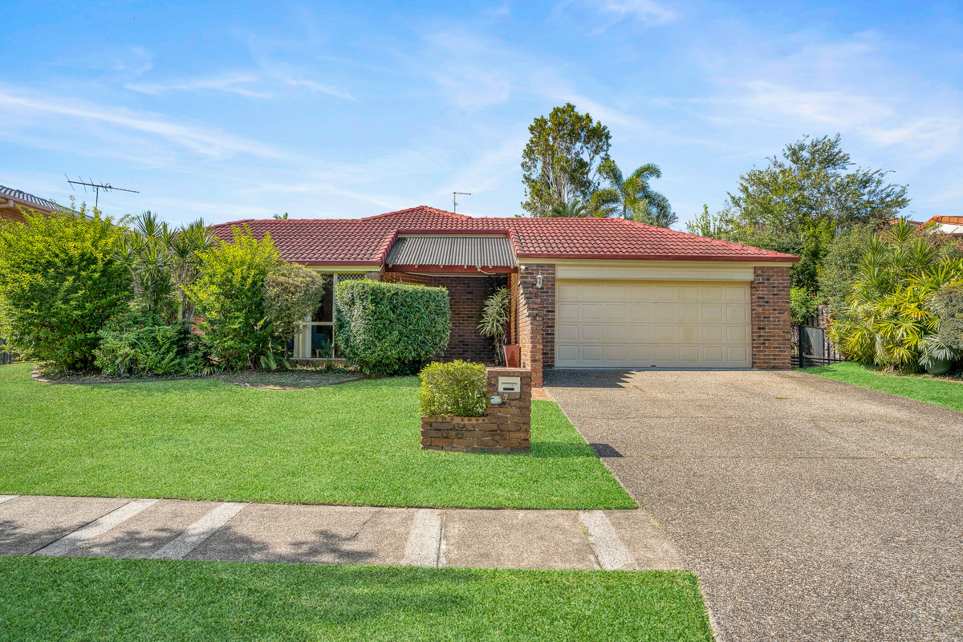 74 Stringybark Drive — photo from LJ Hooker Aspley | Chermside