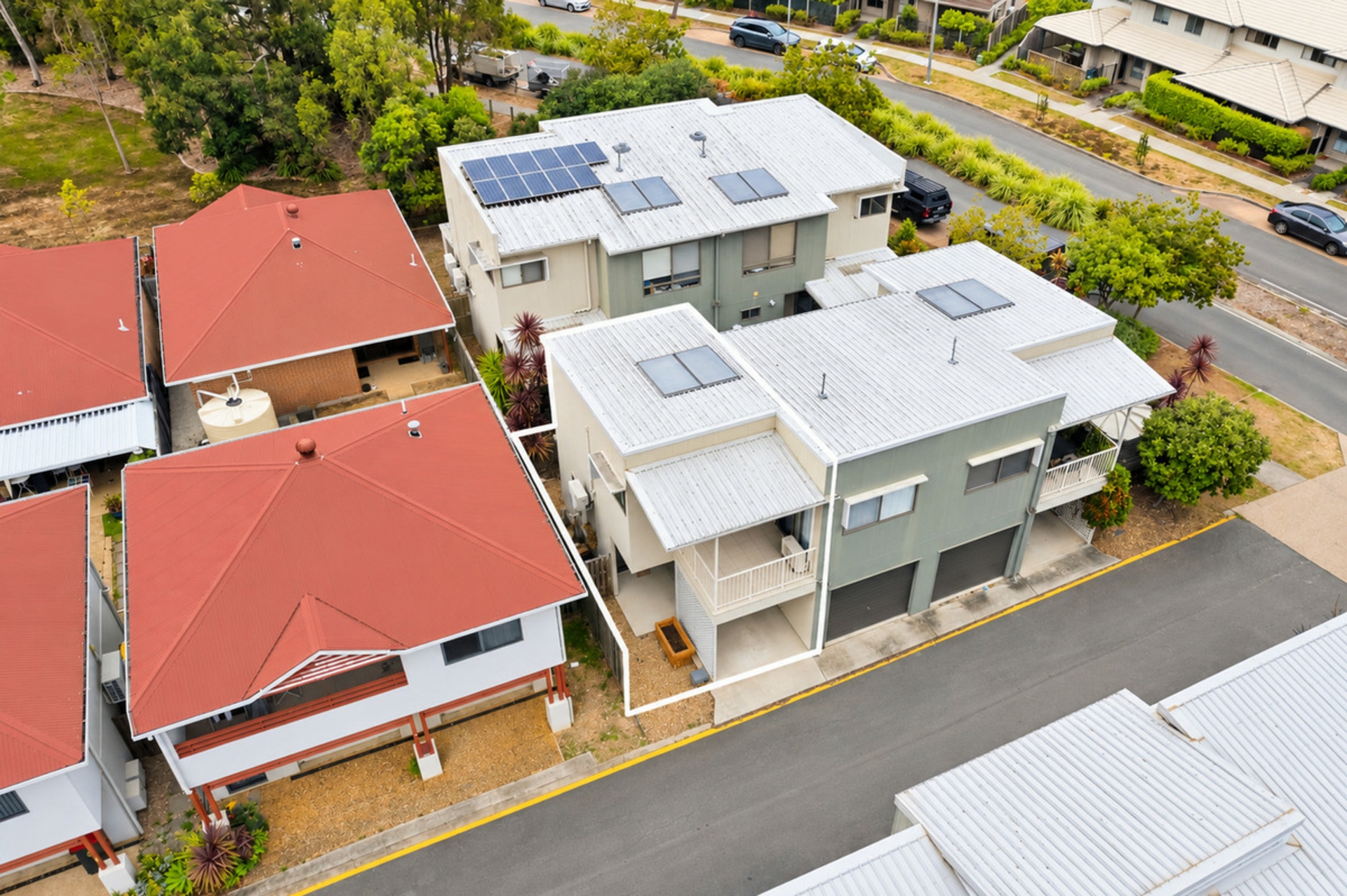 2/8 Palmerston Lane — photo 9 of 9