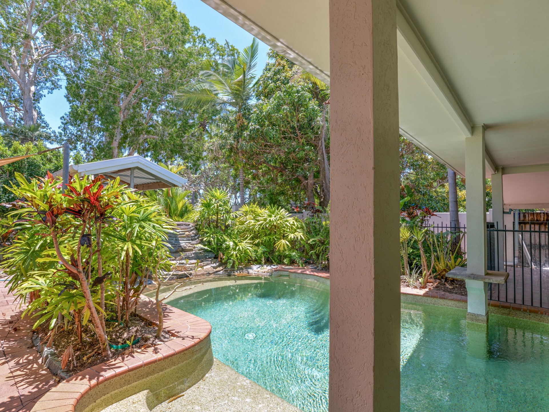 16 Nautilus Street, PORT DOUGLAS