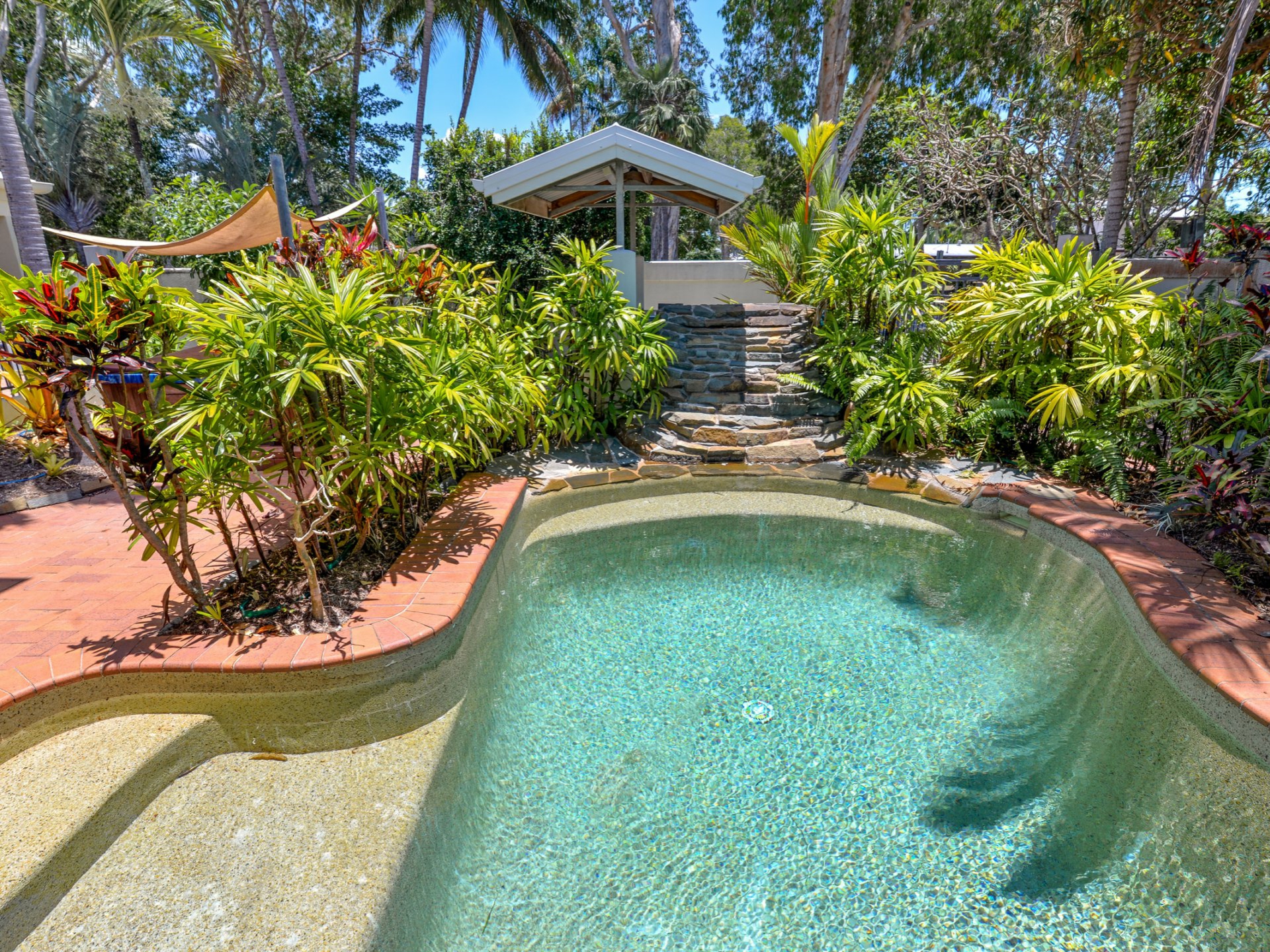 16 Nautilus Street, PORT DOUGLAS