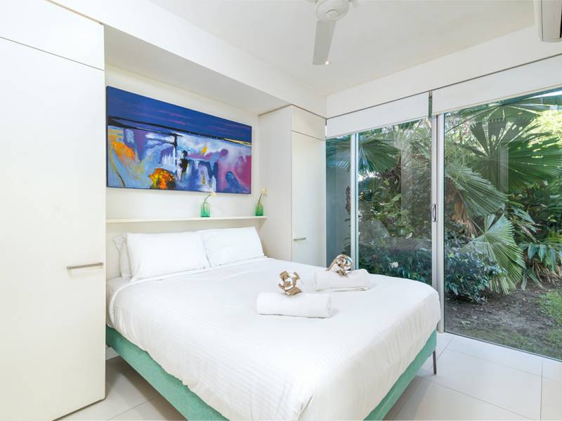 27 Pool/19-37 St Crispins Avenue, PORT DOUGLAS