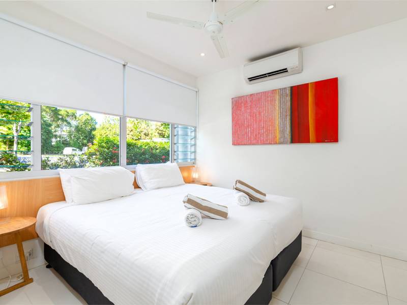 27 Pool/19-37 St Crispins Avenue, PORT DOUGLAS