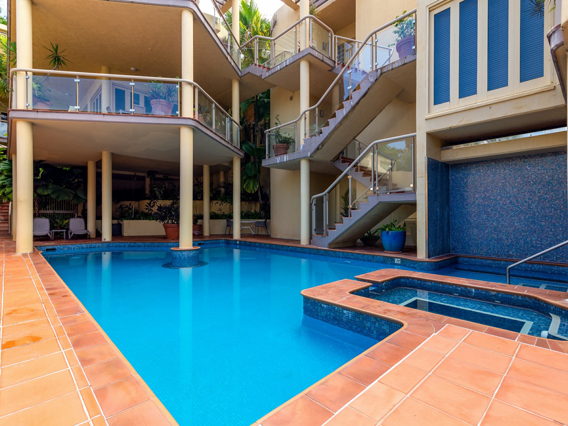 2 The Hill Apartments/48 Murphy Street, PORT DOUGLAS