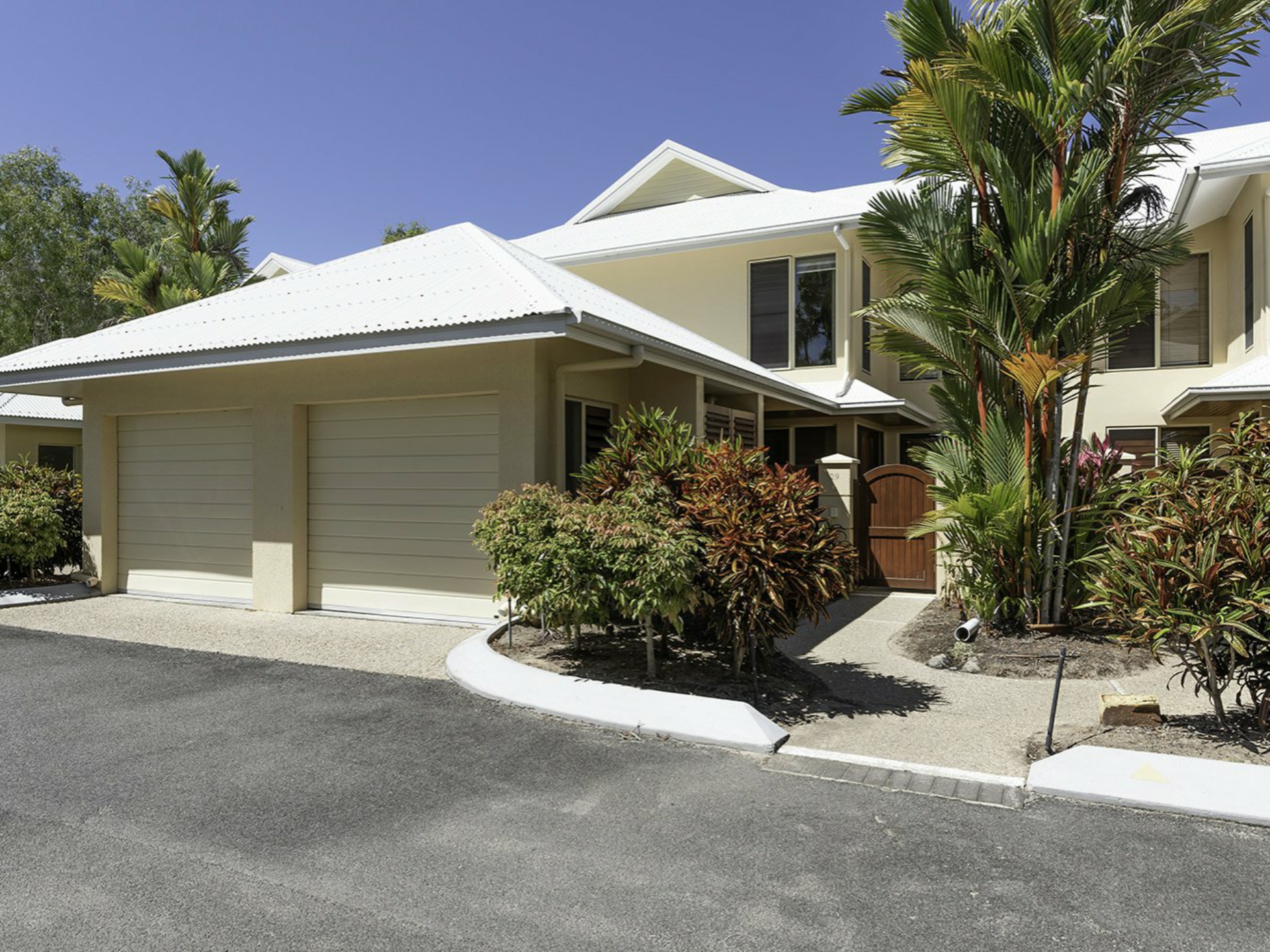 29 Paradise Links/70 Nautilus Street, PORT DOUGLAS
