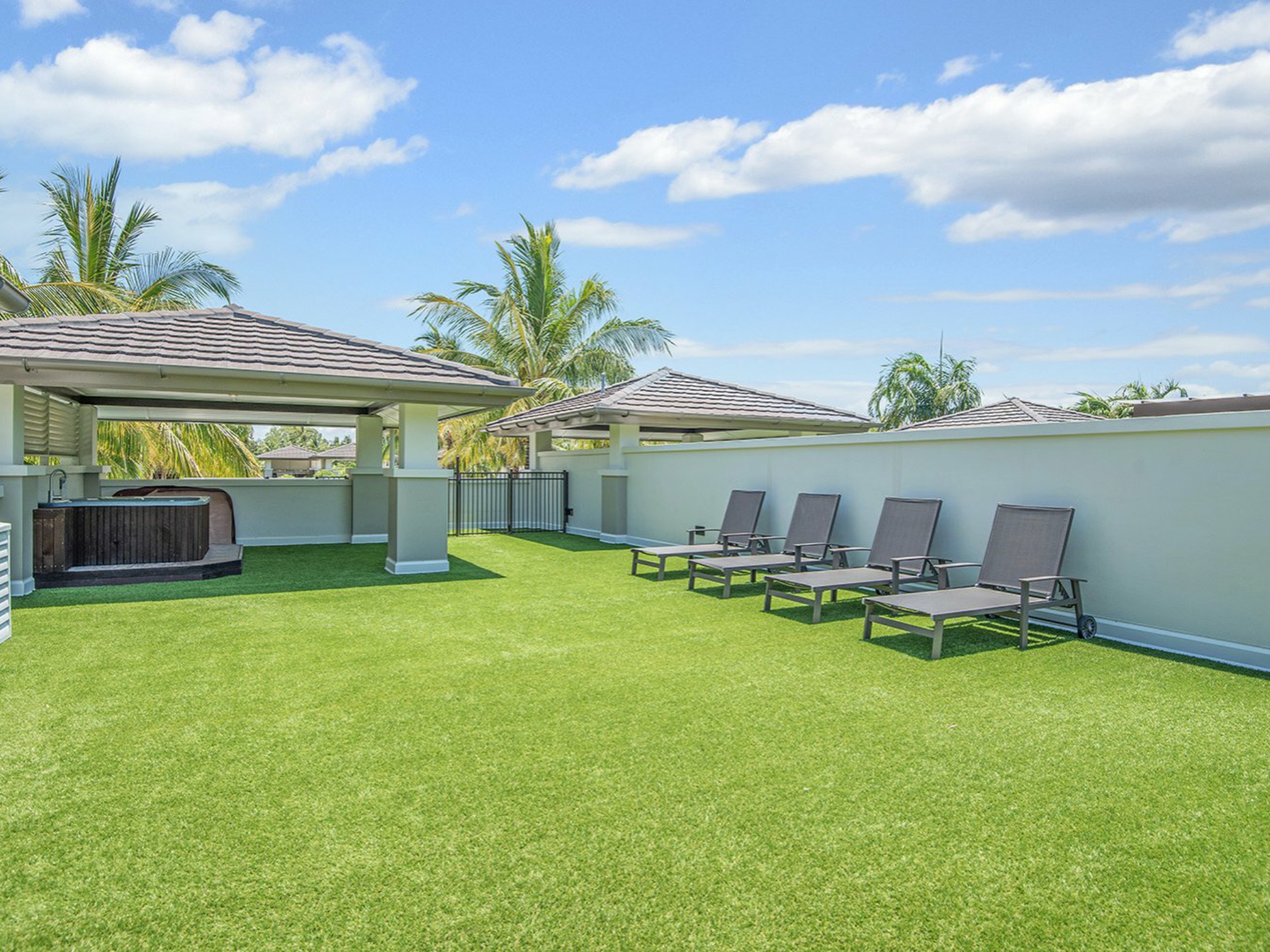 282/283 Sea Temple/22 Mitre Street, PORT DOUGLAS
