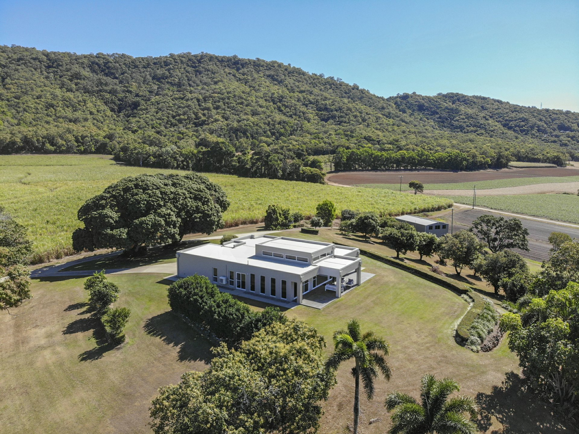 42 Coolalinga Drive Port Douglas QLD