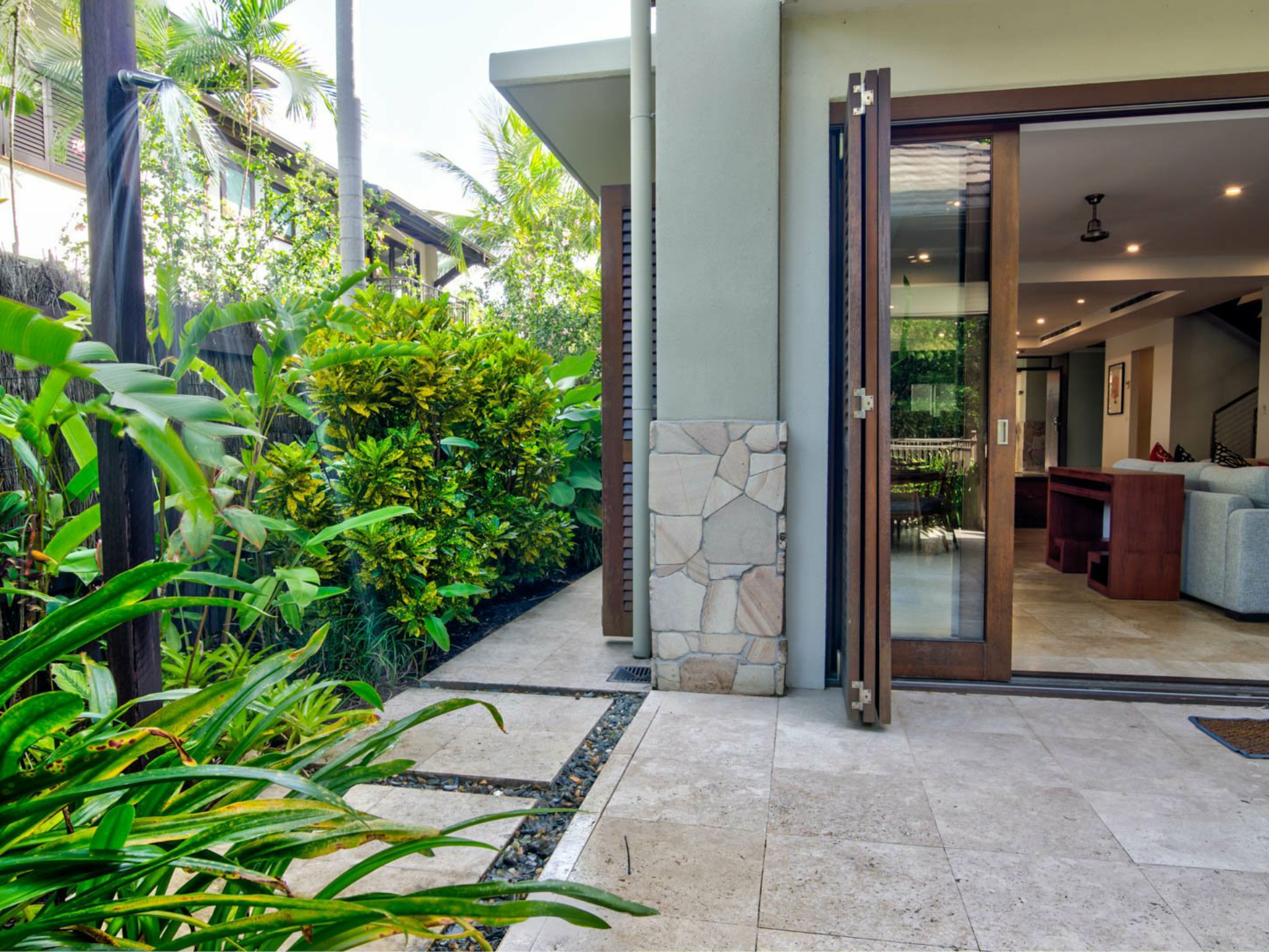 308 Sea Temple/22 Mitre Street, PORT DOUGLAS