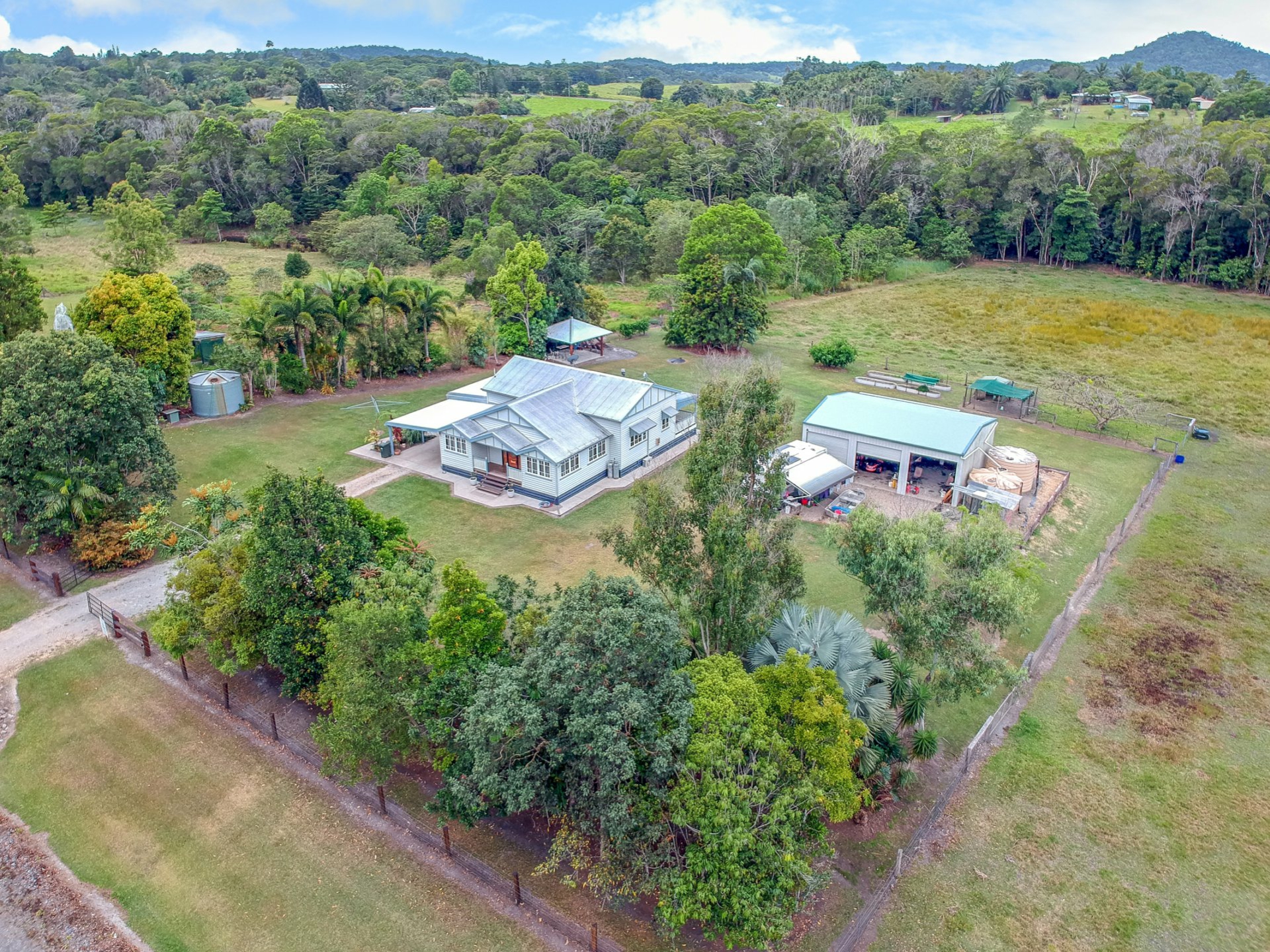 101 Mary Jane Drive, JULATTEN