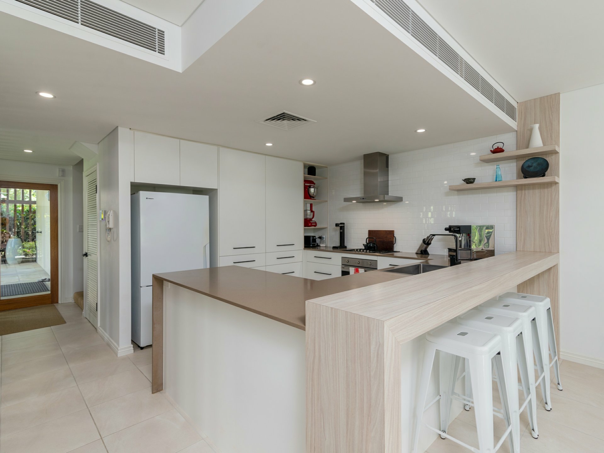 1 Thorntons/18-28 St Crispins Avenue, PORT DOUGLAS